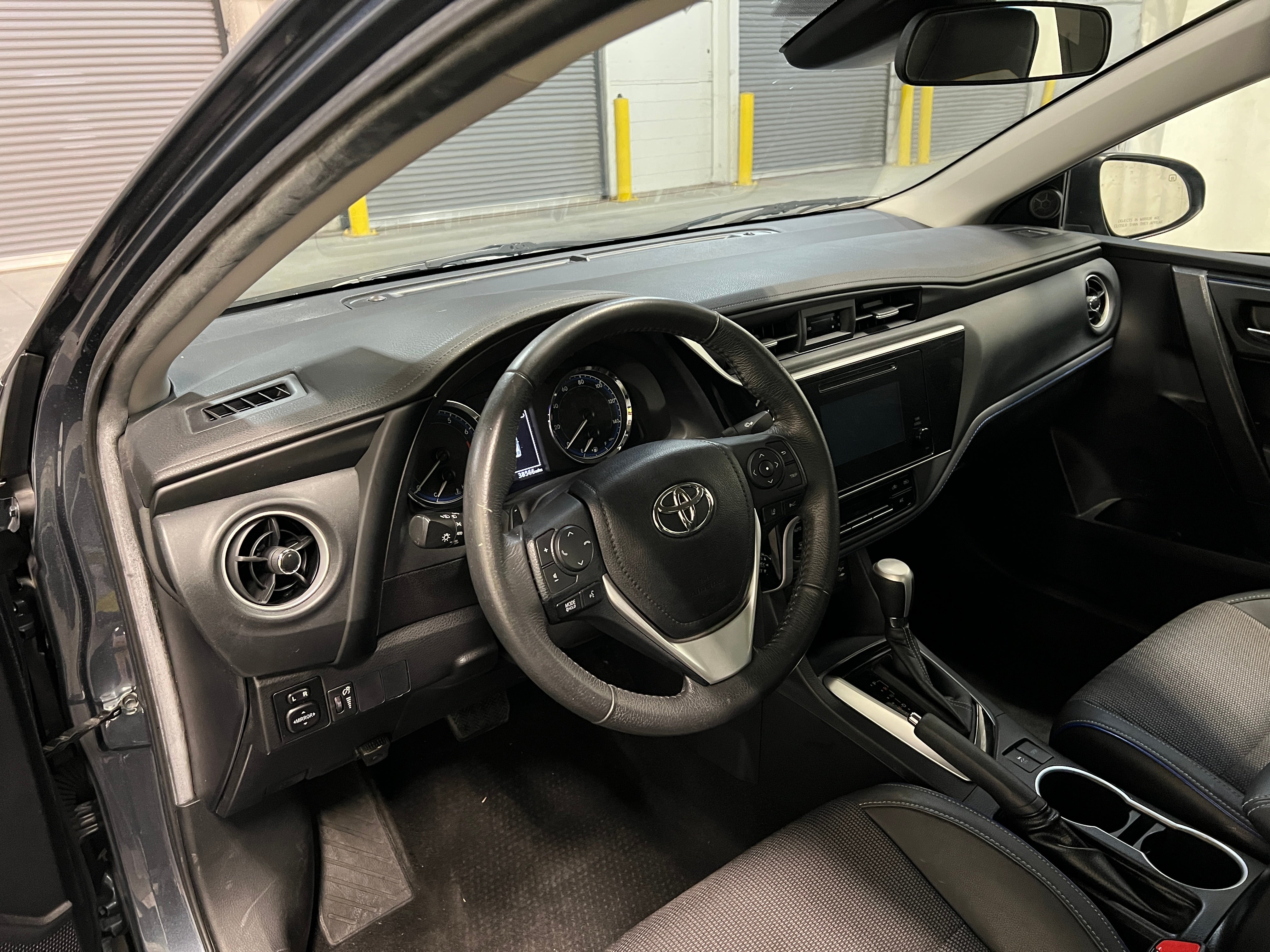 2018 Toyota Corolla SE 3