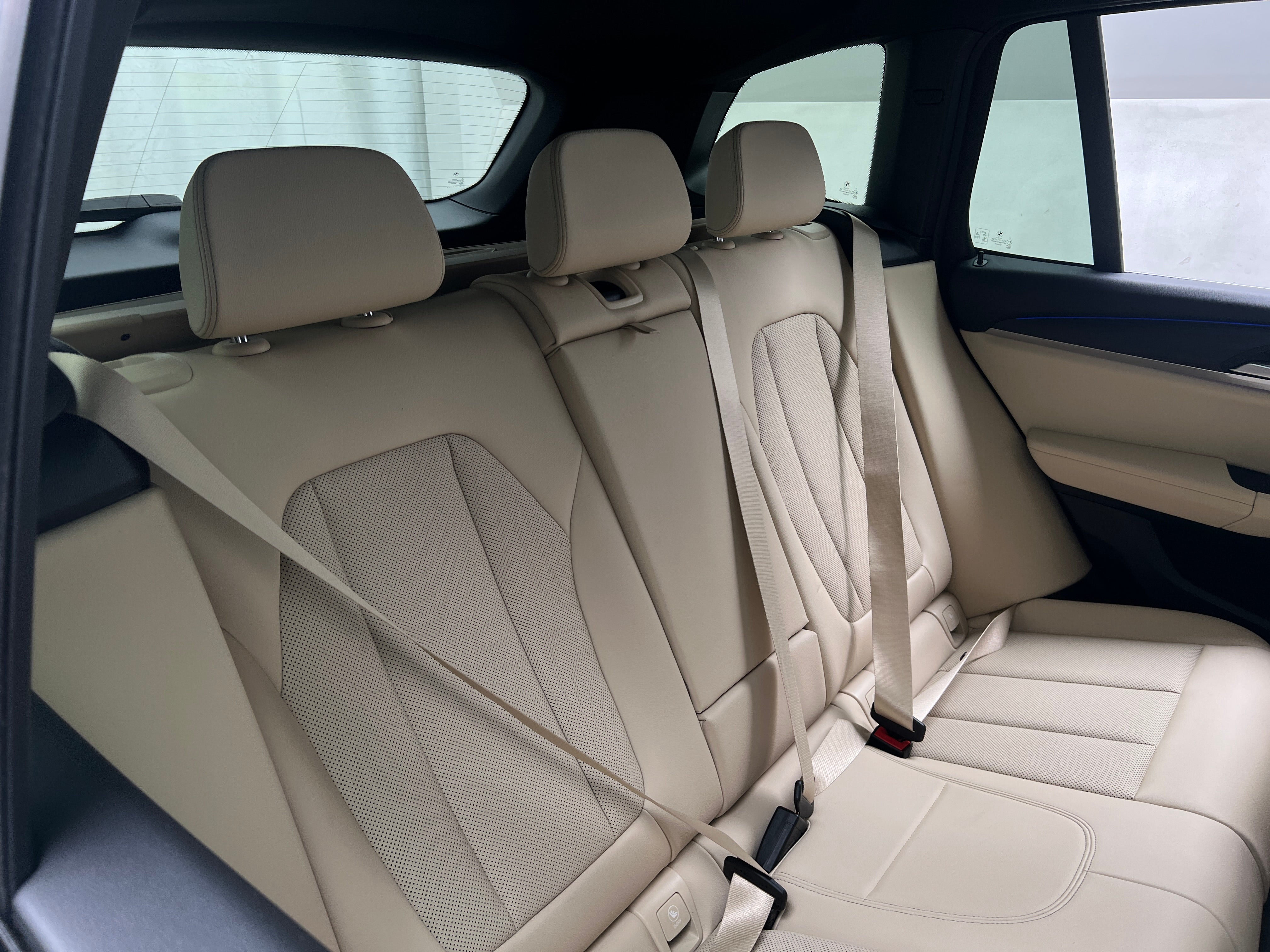 2022 BMW X3 sDrive30i 5