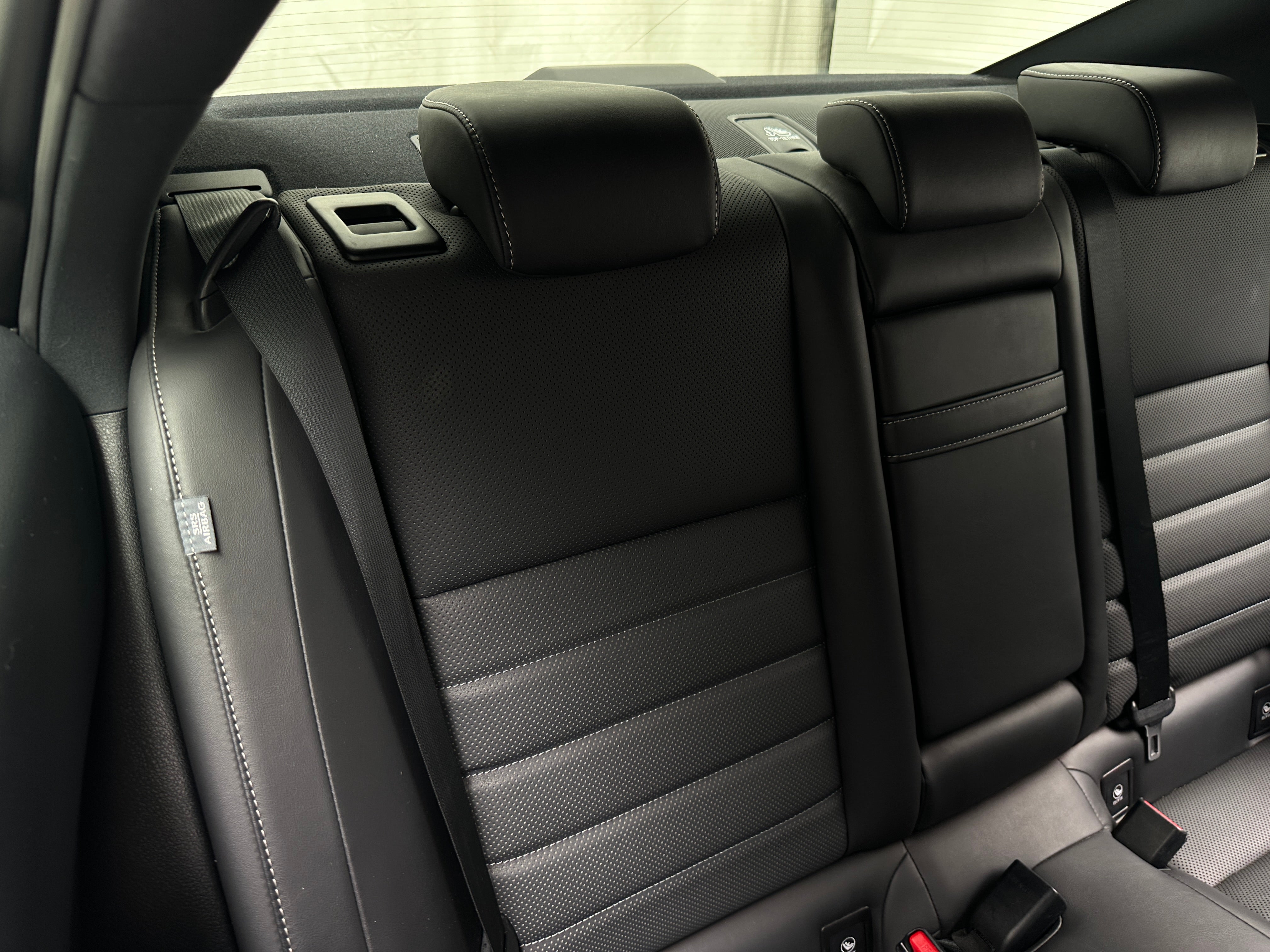 2016 Lexus IS 200t 5