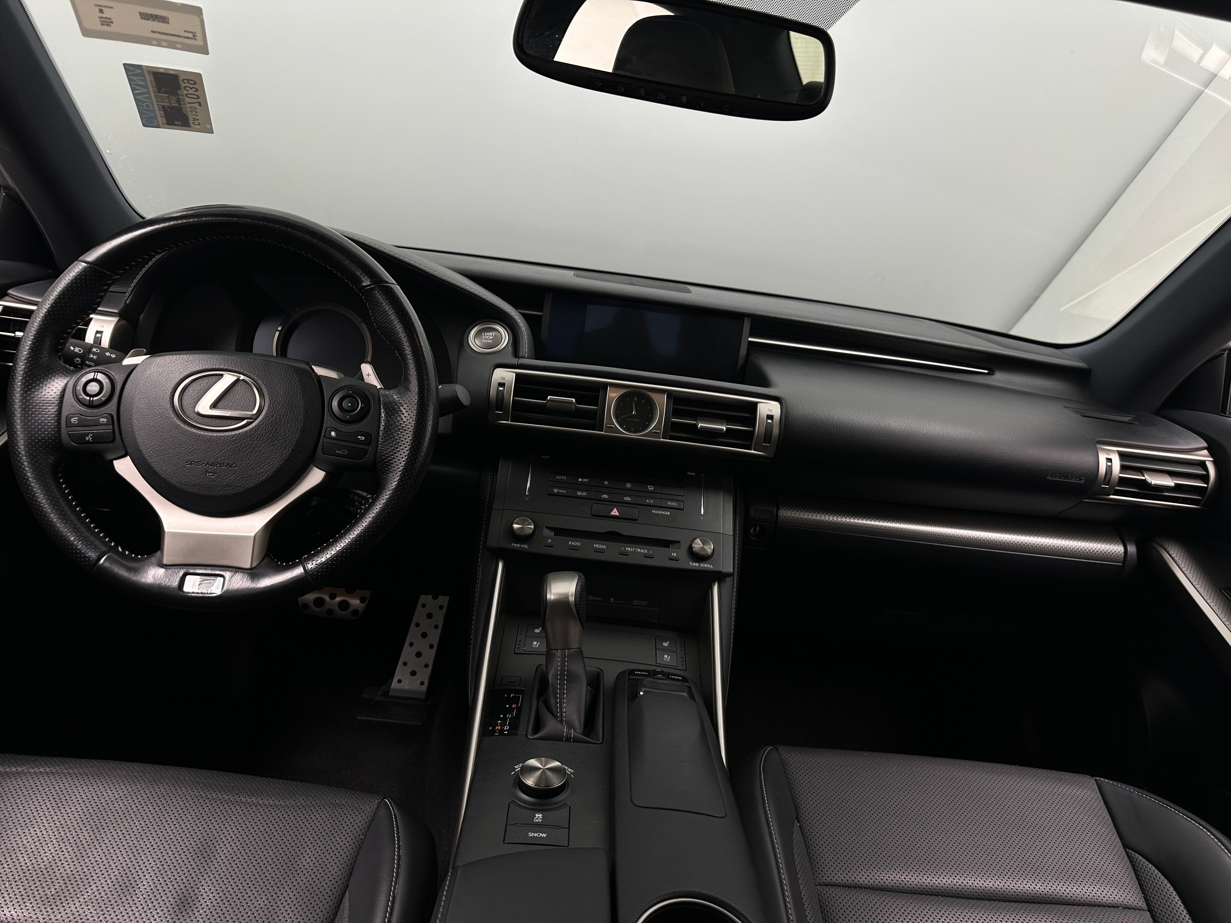 2016 Lexus IS 200t 2