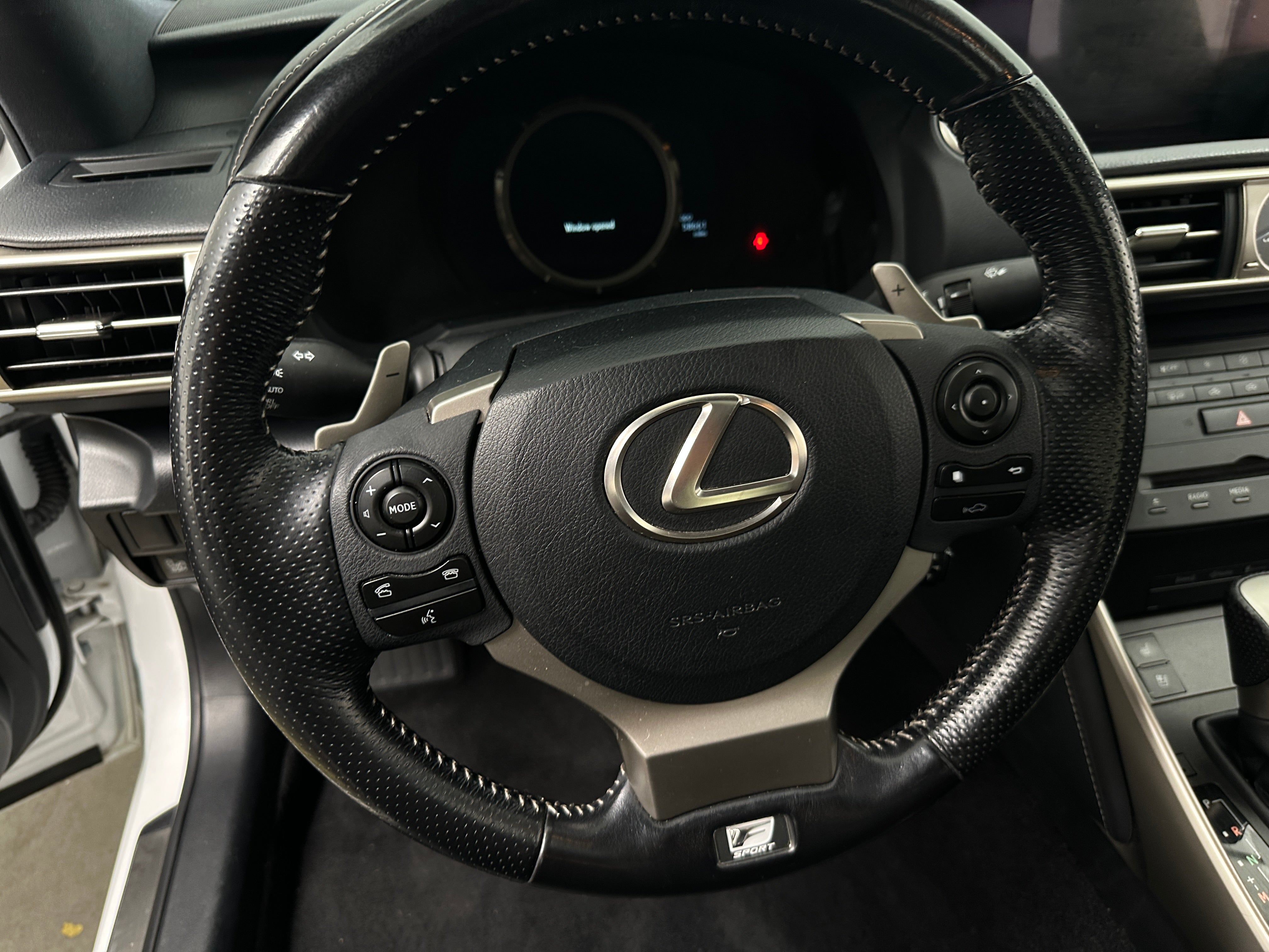 2016 Lexus IS 200t 4