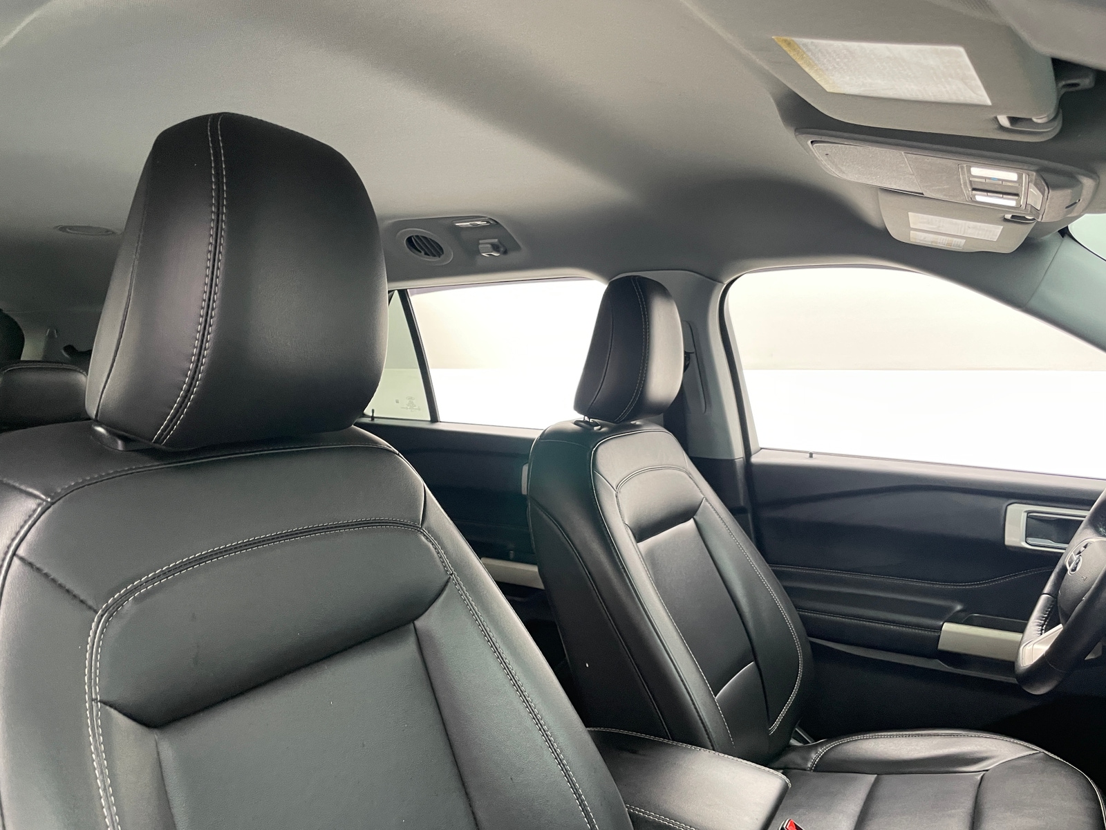 Thumbnail: 2022 Ford Explorer - 2