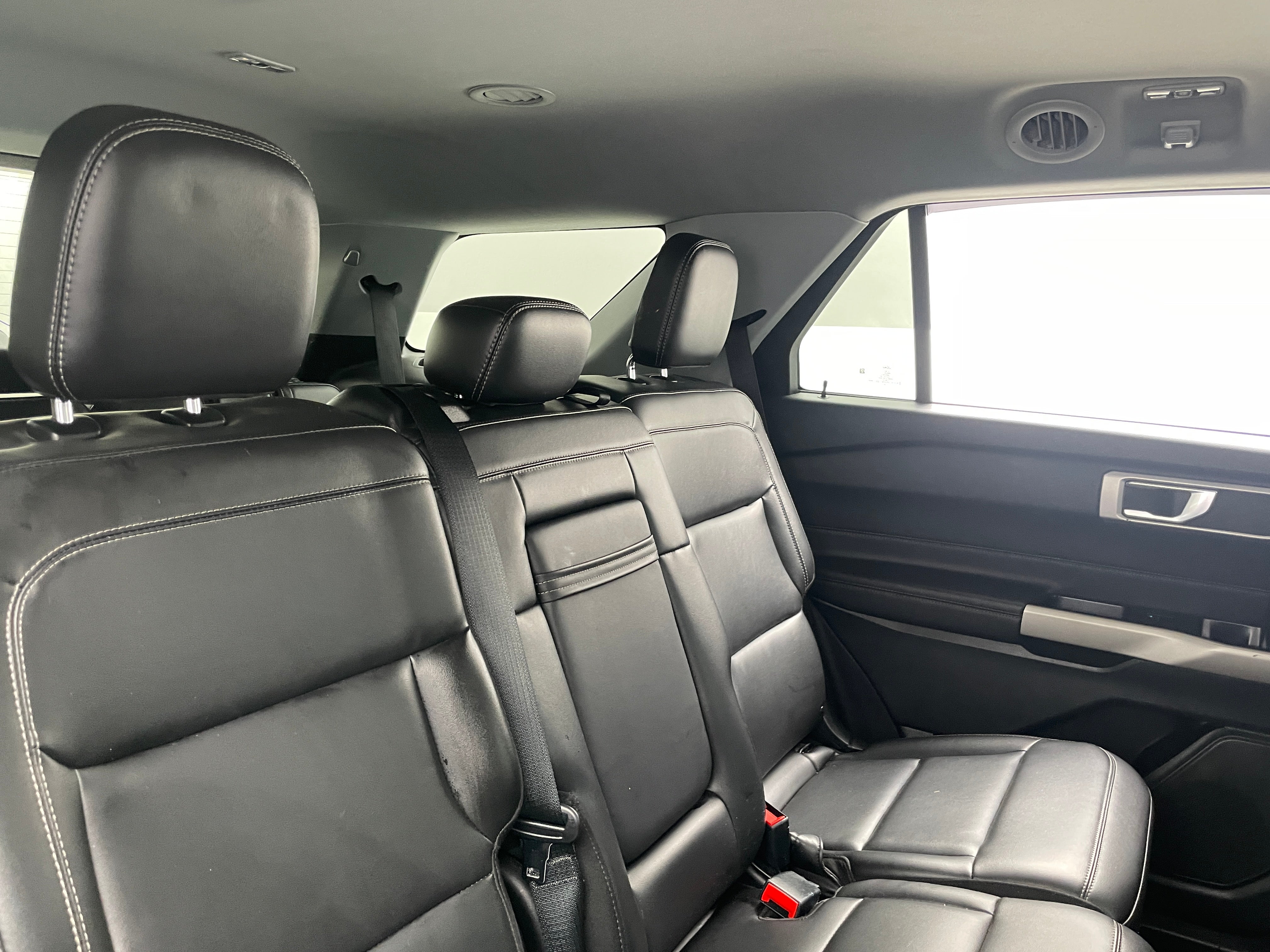 2022 Ford Explorer XLT 6