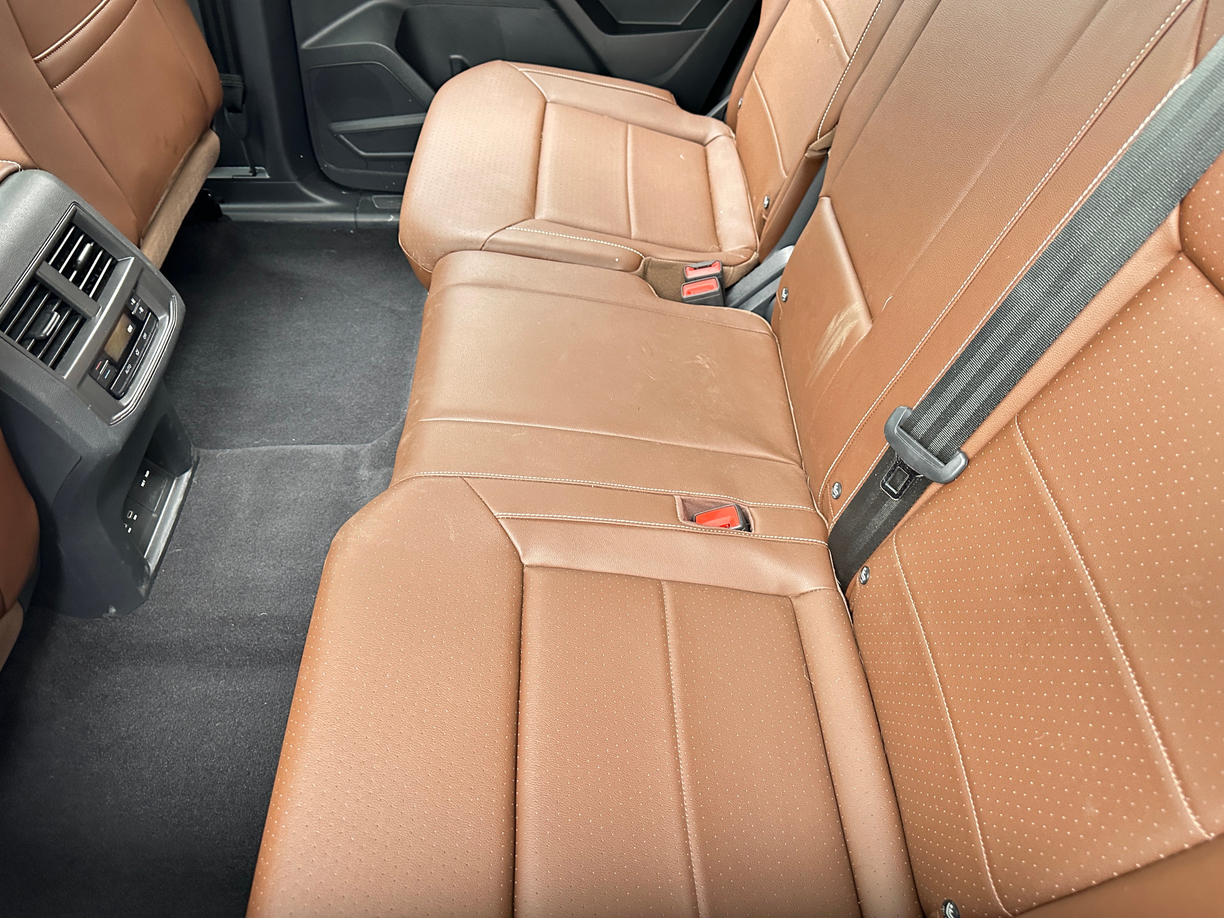 2023 Volkswagen Atlas SEL 5