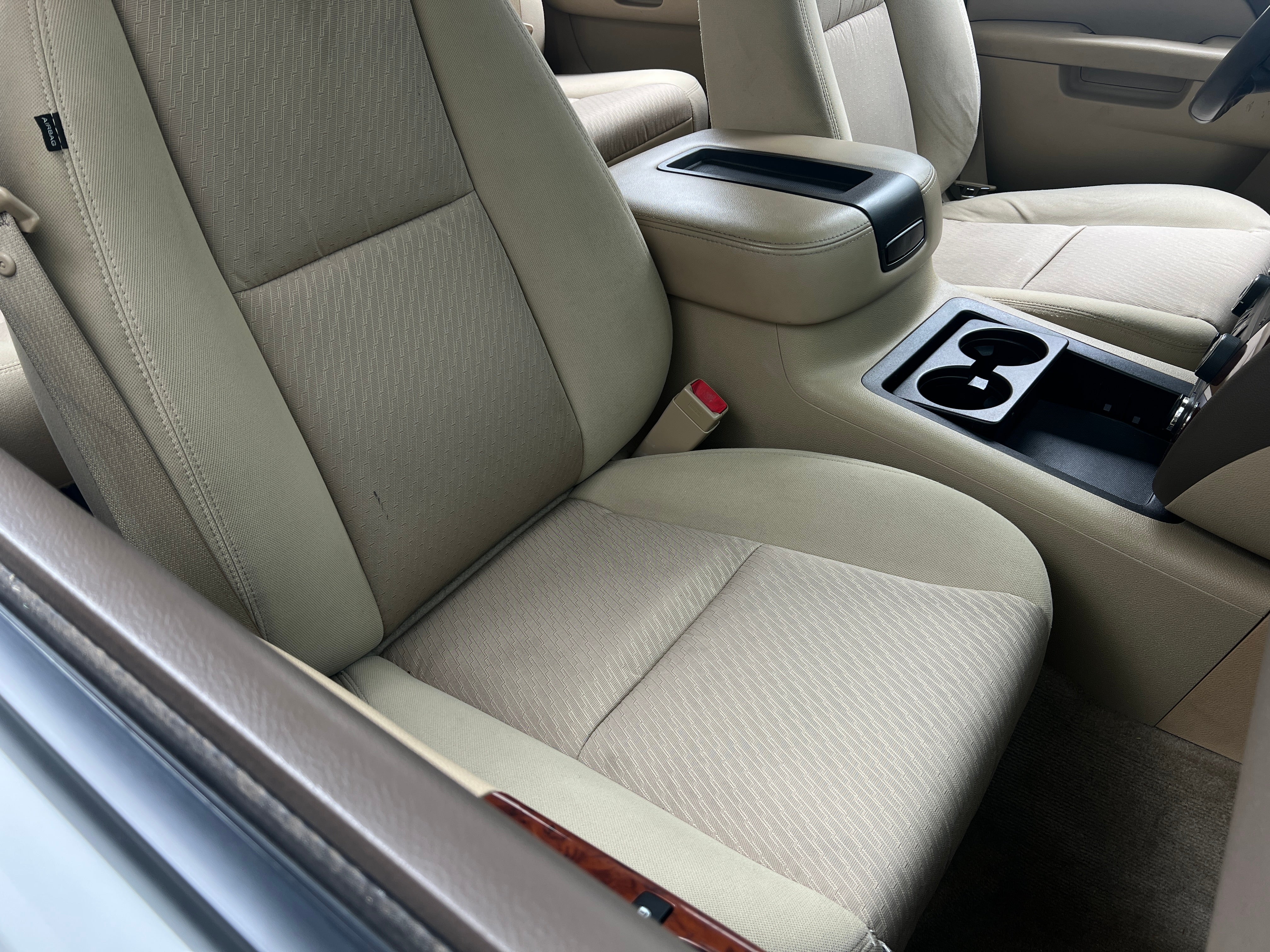 2011 Chevrolet Avalanche 1500 LS 2