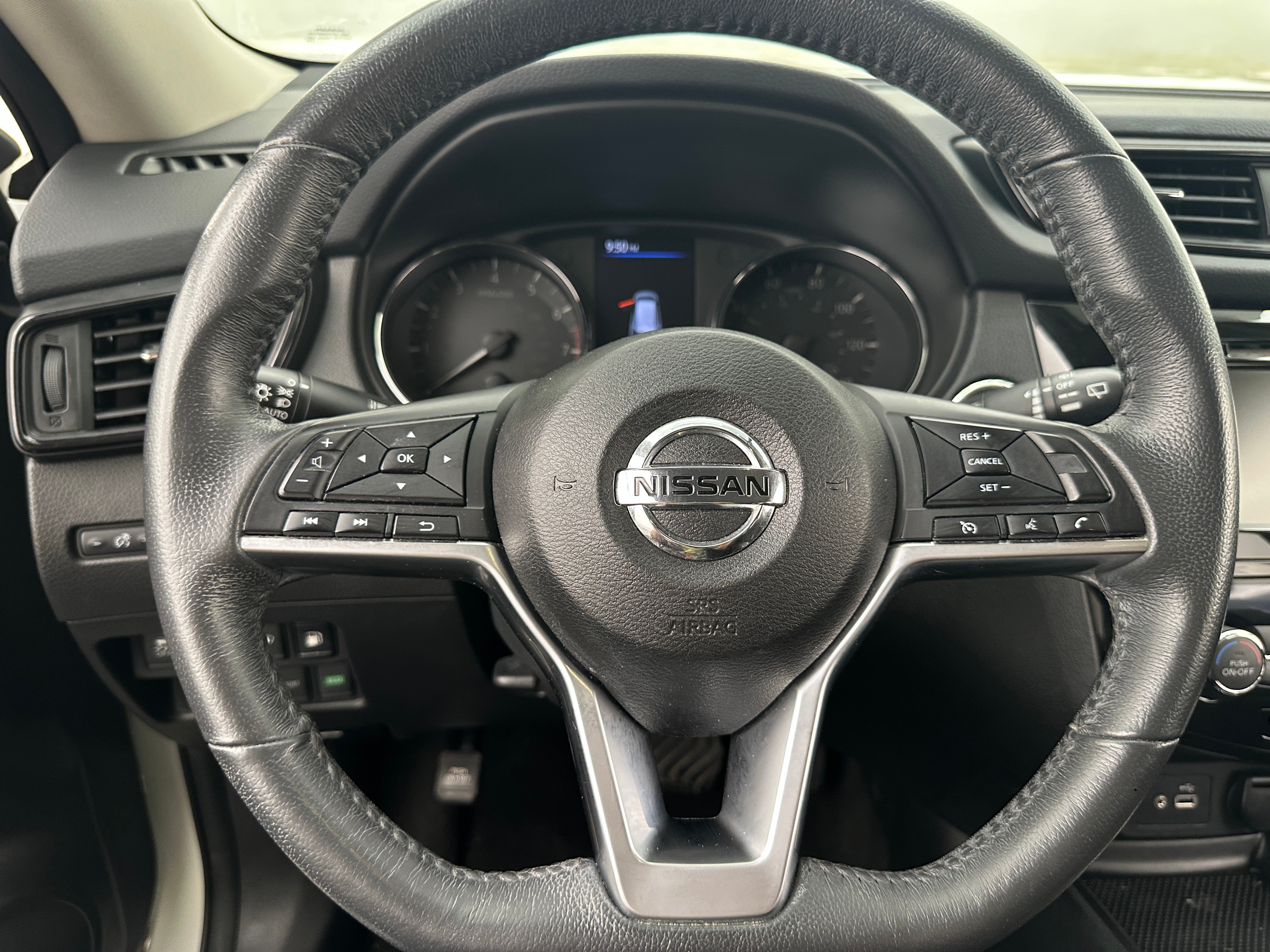 2018 Nissan Rogue SV 5