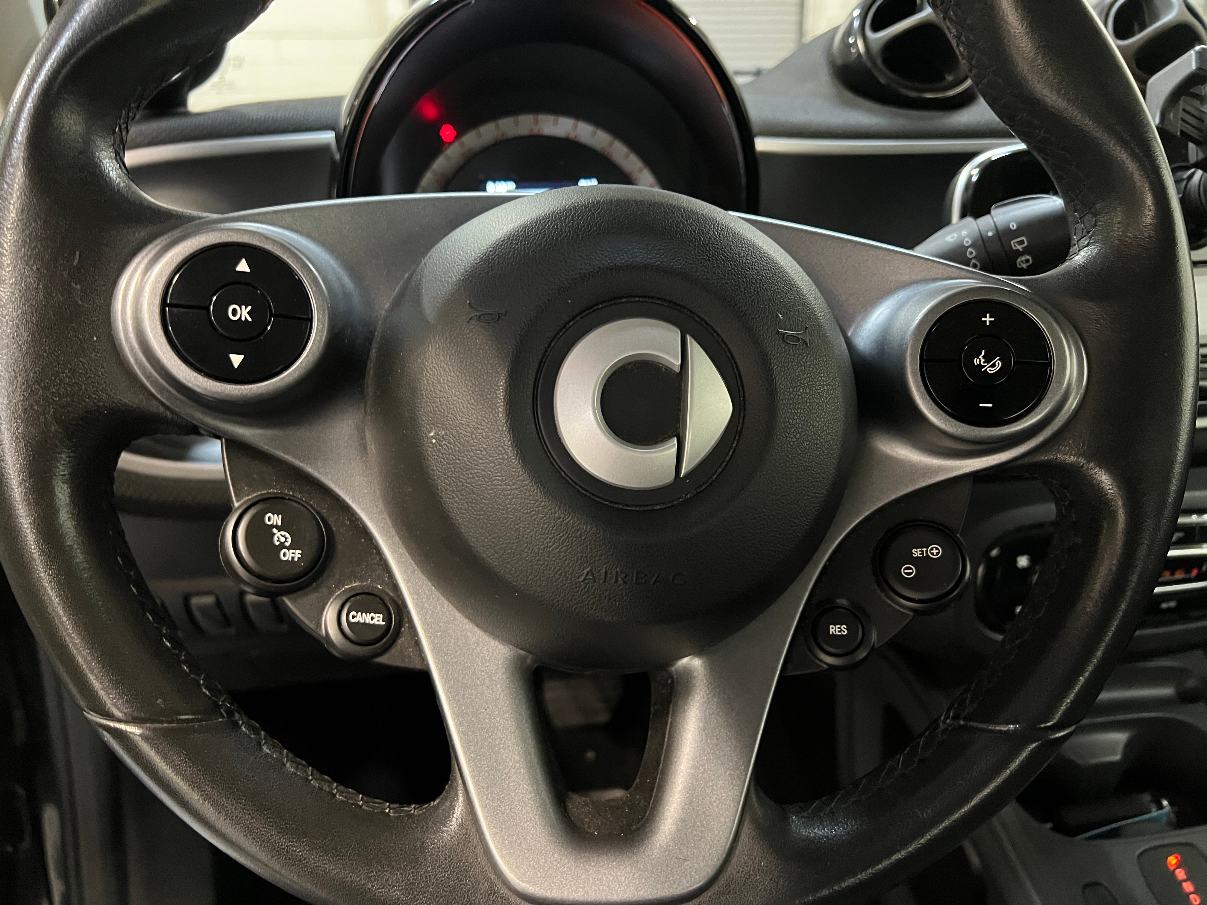 2018 smart fortwo Passion 5