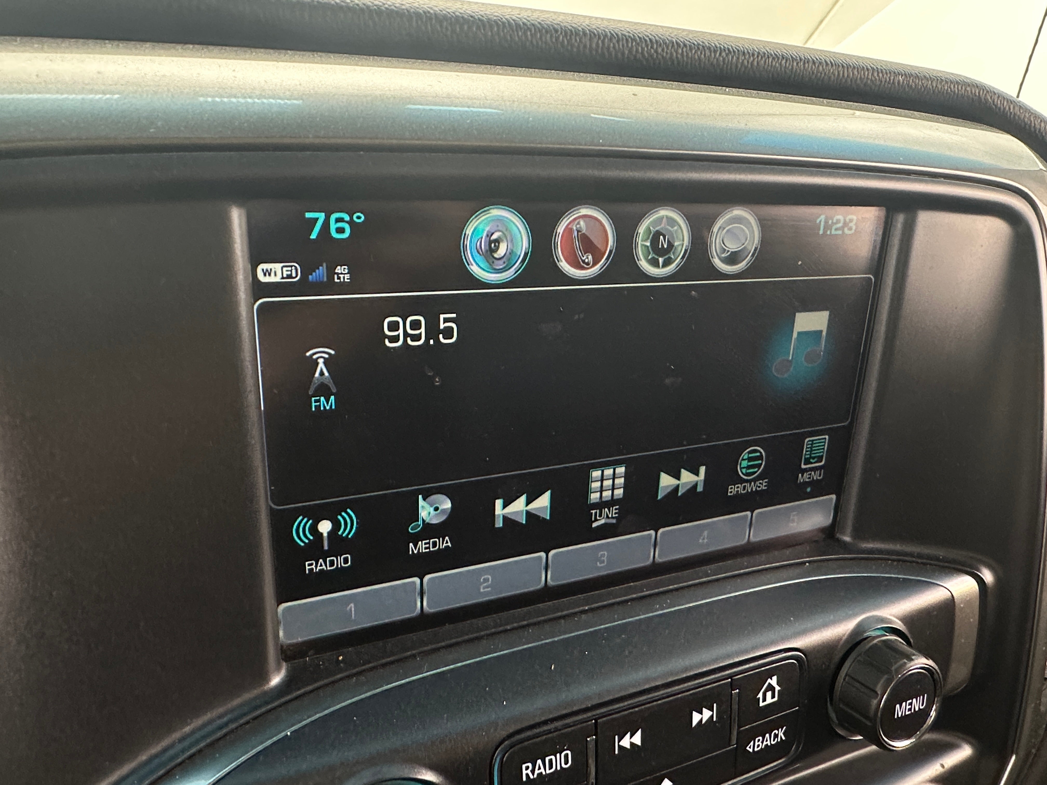 2018 Chevrolet Silverado 1500 LT 4