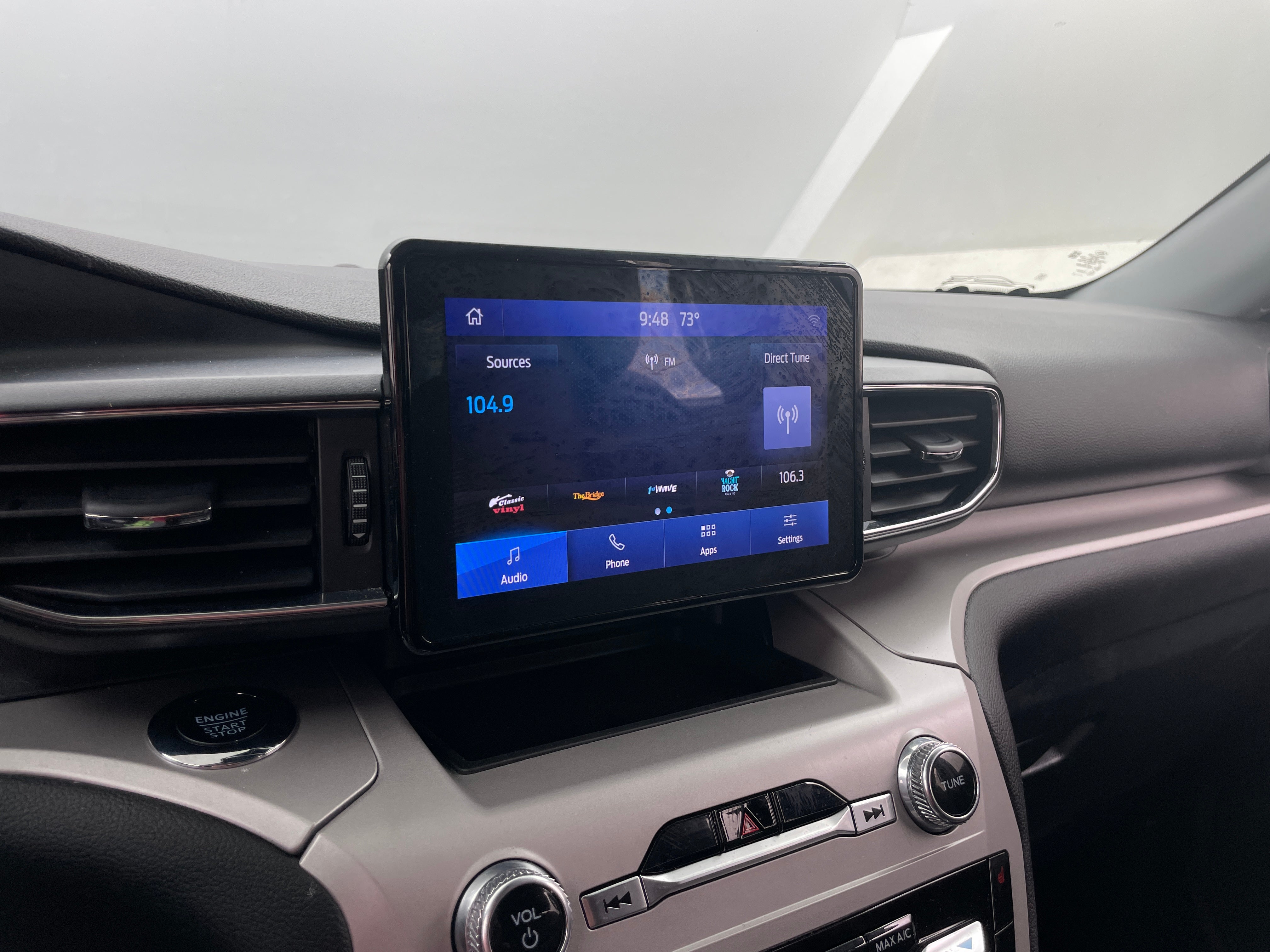 2024 Ford Explorer XLT 4