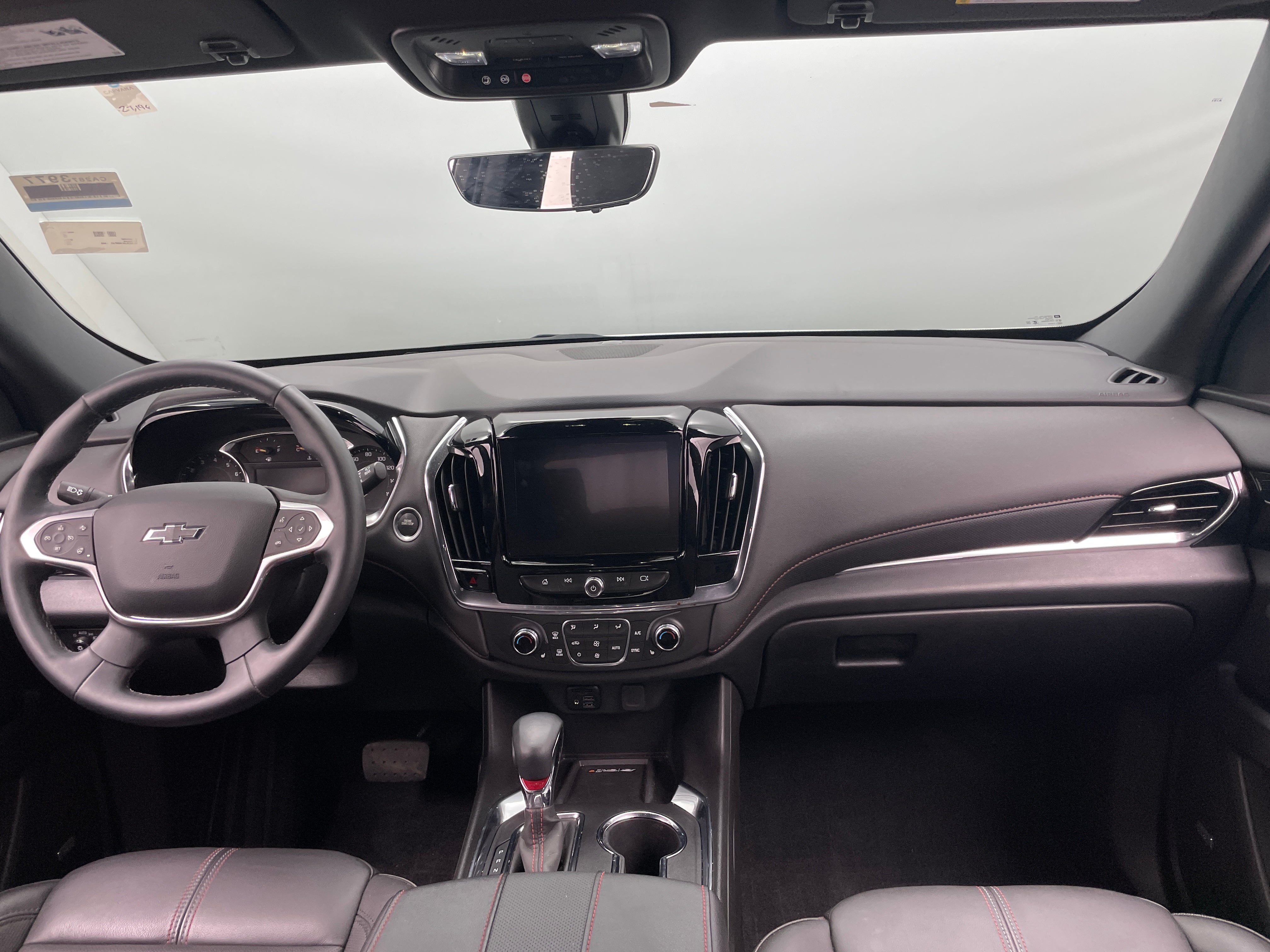 2023 Chevrolet Traverse RS 2