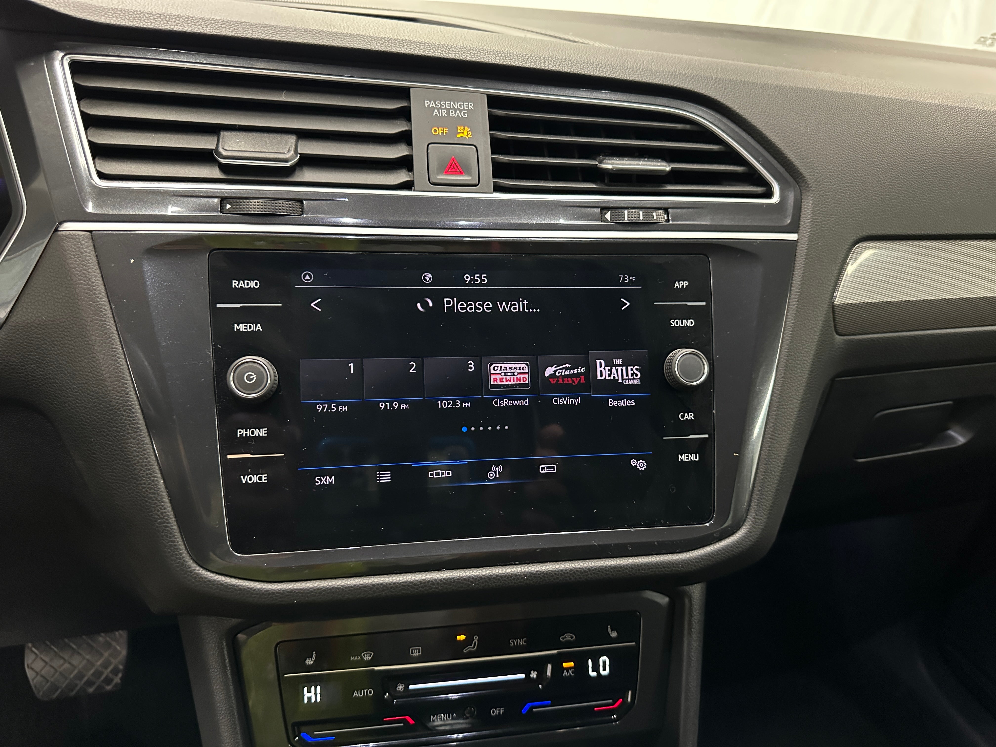 2024 Volkswagen Tiguan SE 3