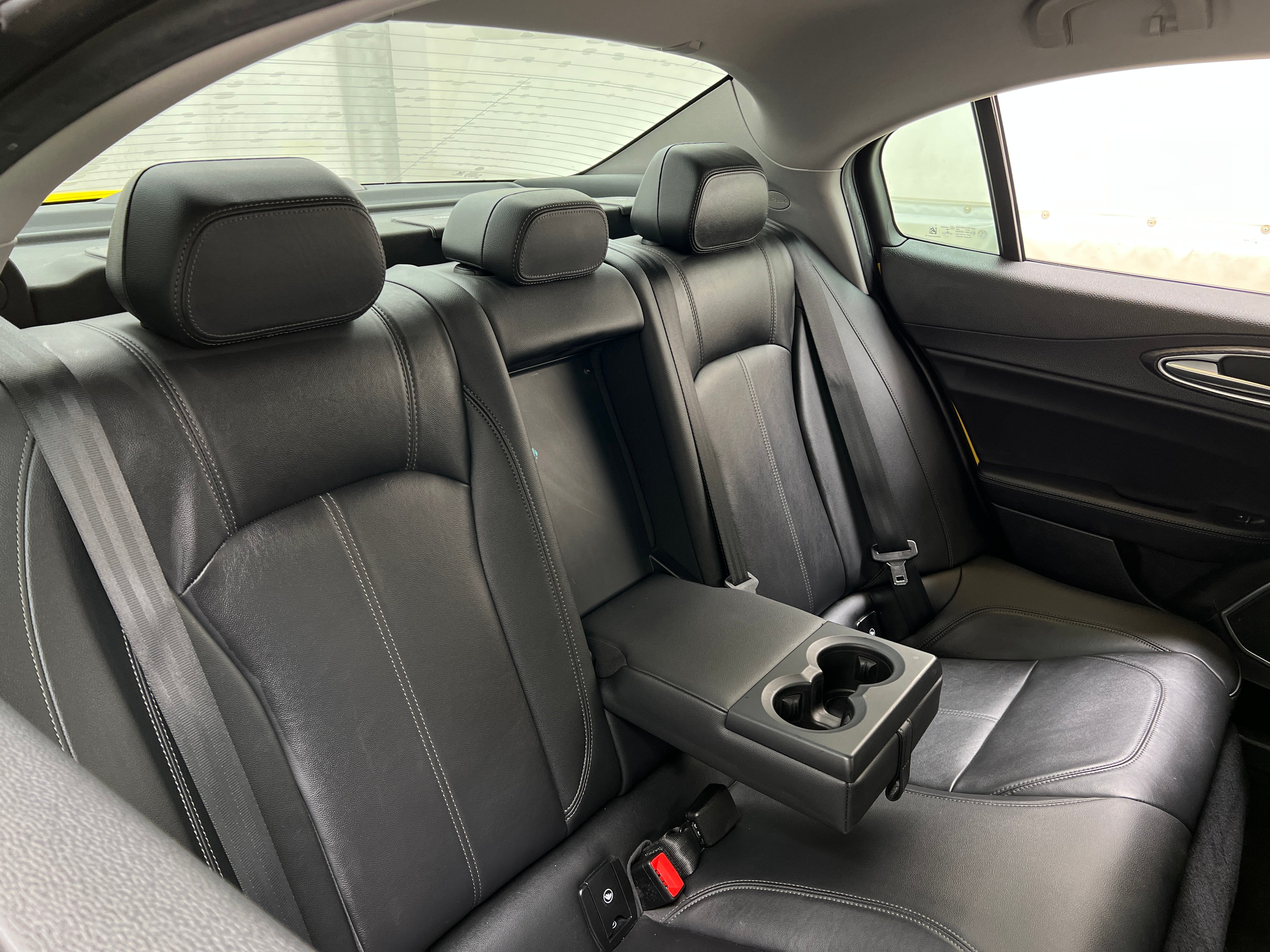 2019 Alfa Romeo Giulia Base 5