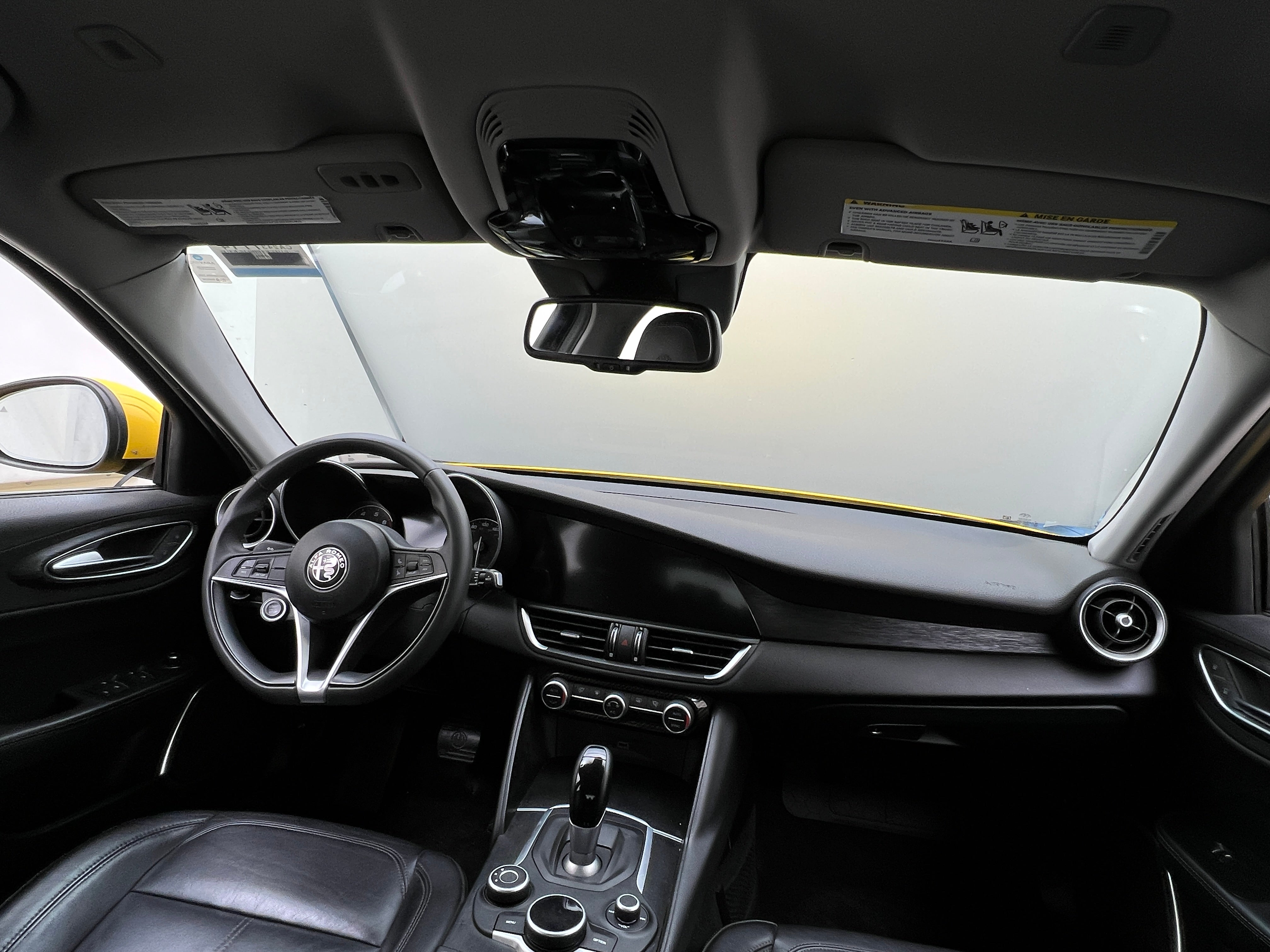 2019 Alfa Romeo Giulia Base 2