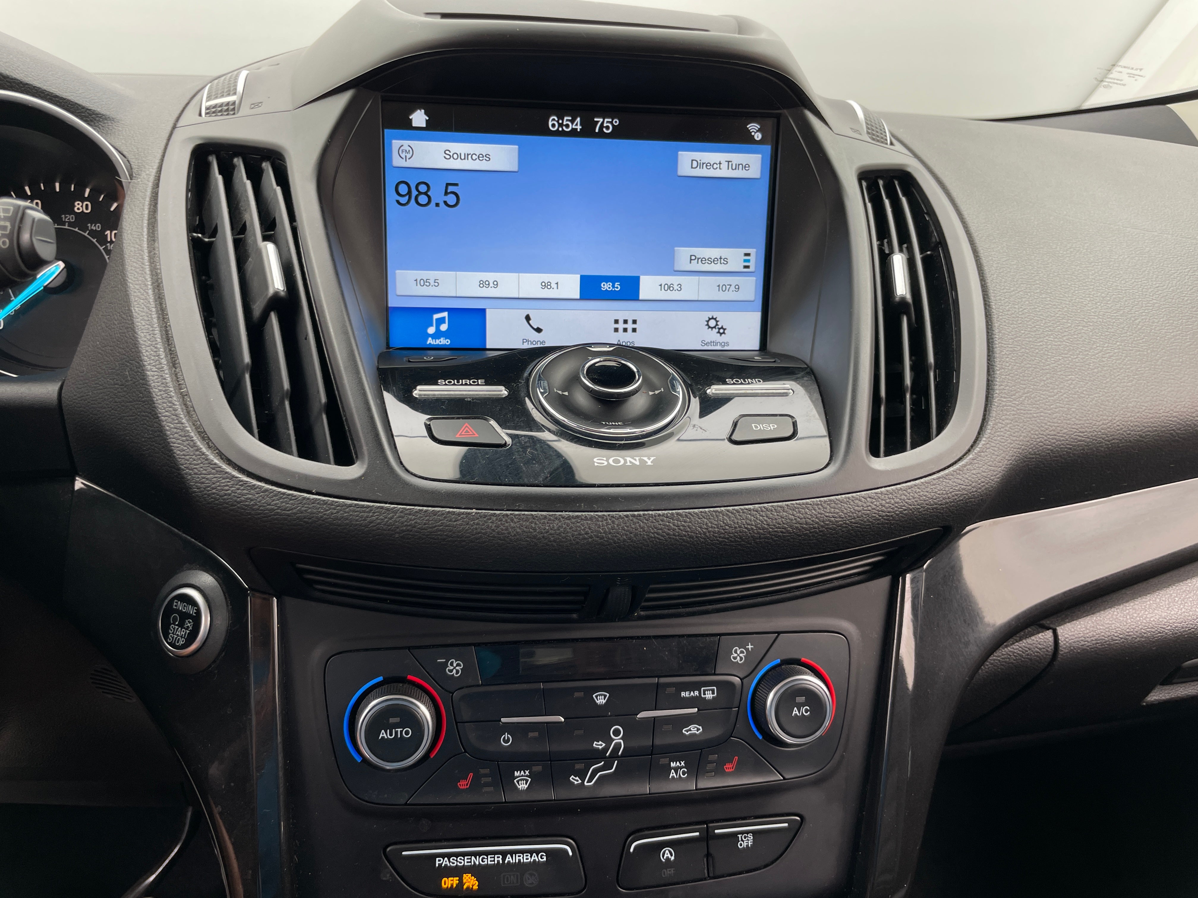 2017 Ford Escape Titanium 3
