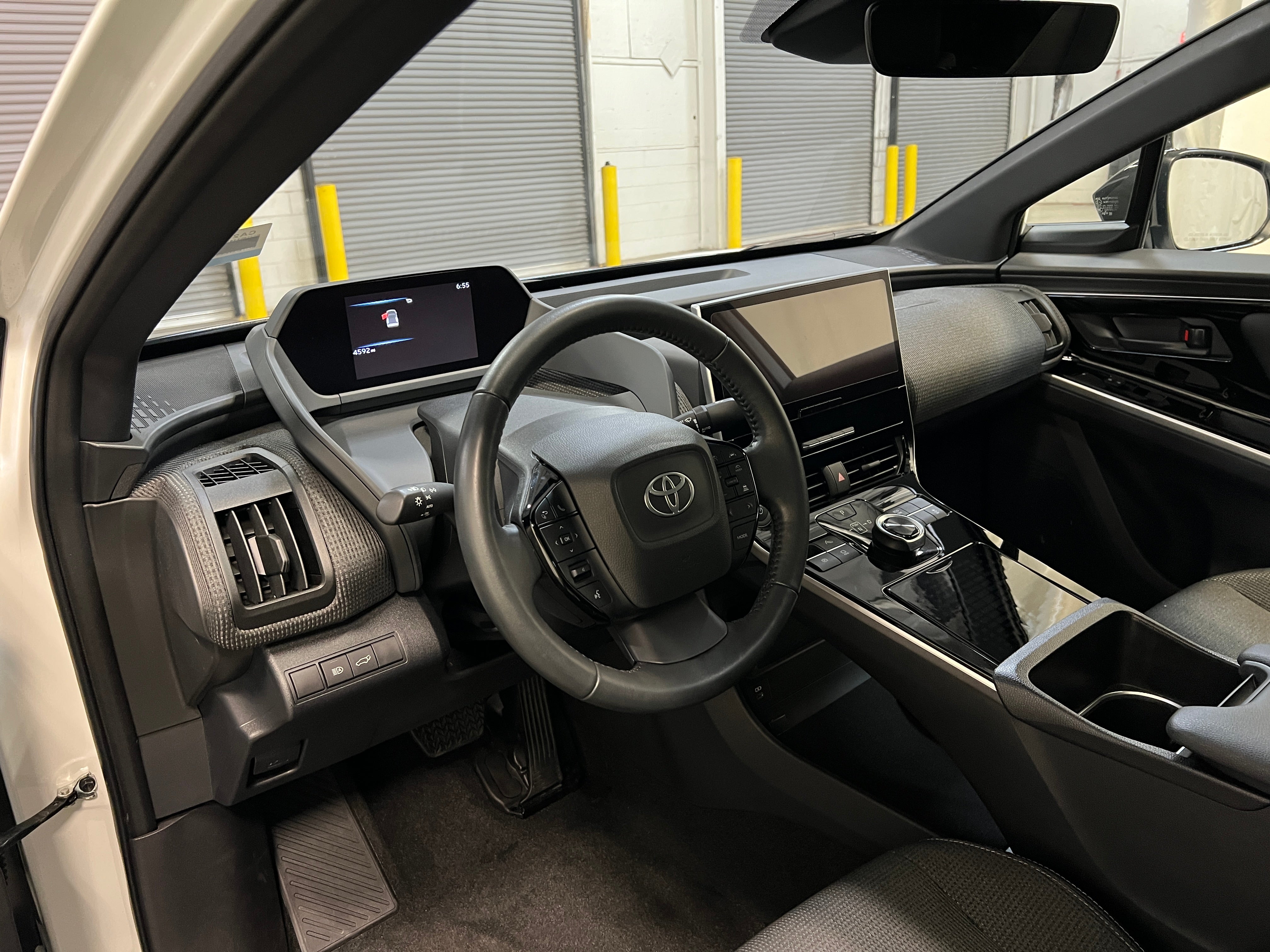 2024 Toyota bZ4X XLE 2