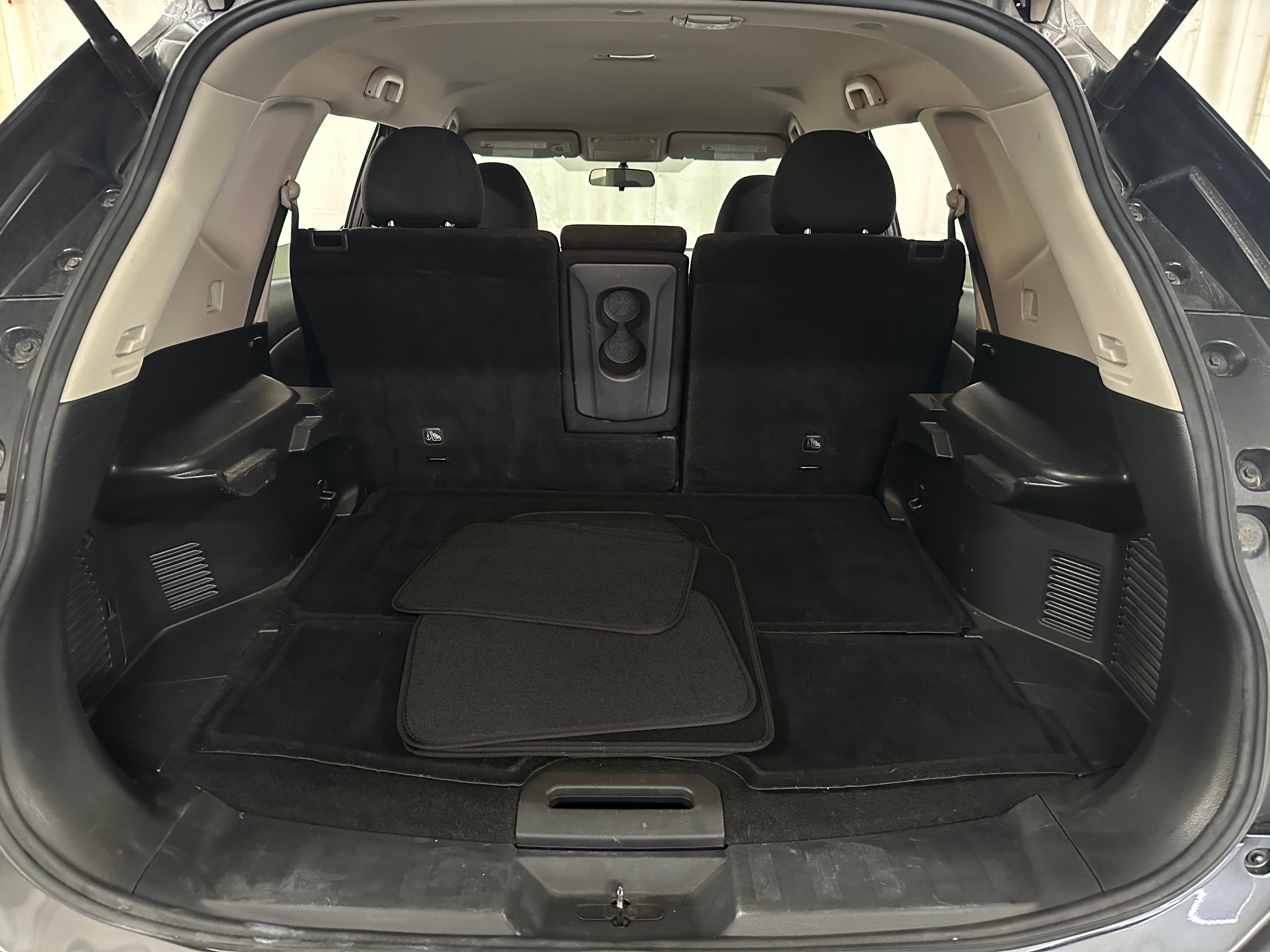 2018 Nissan Rogue SV 7