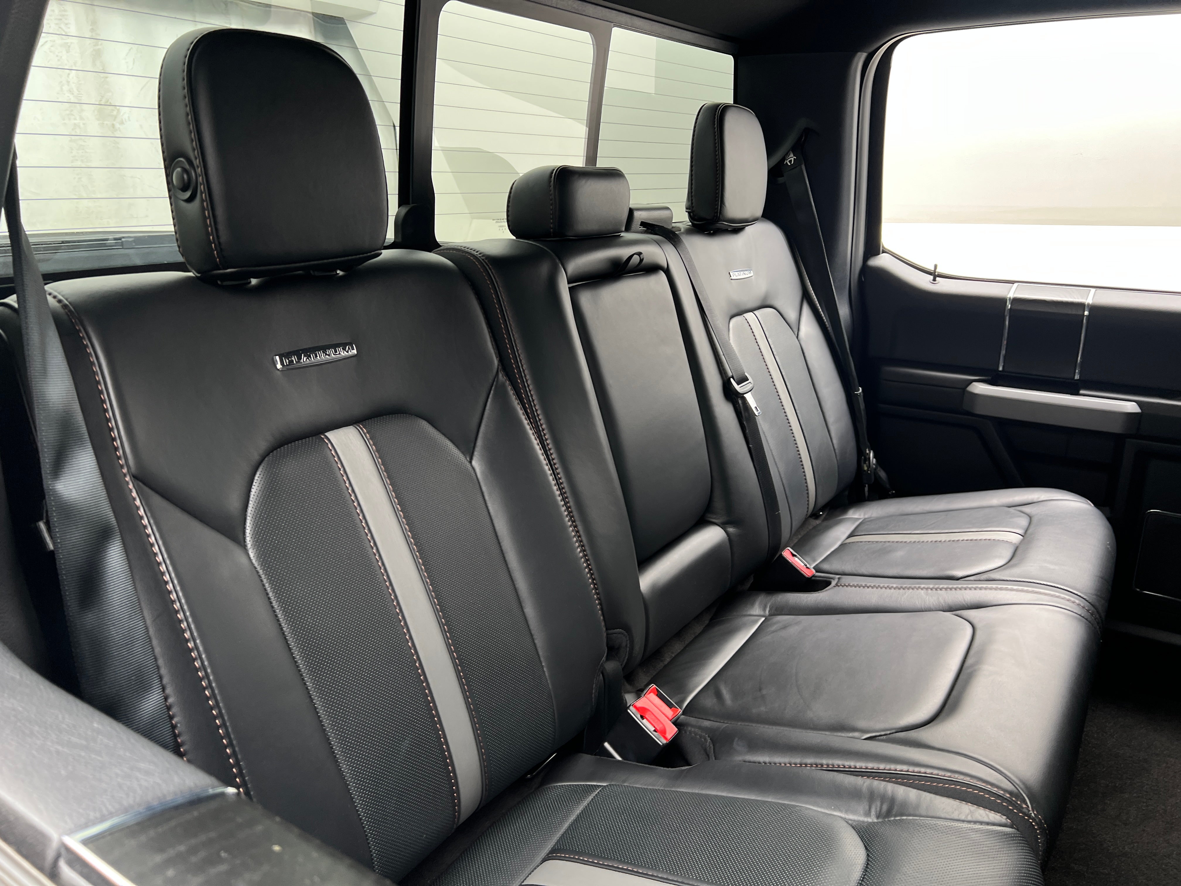 2018 Ford Econoline E-150 5