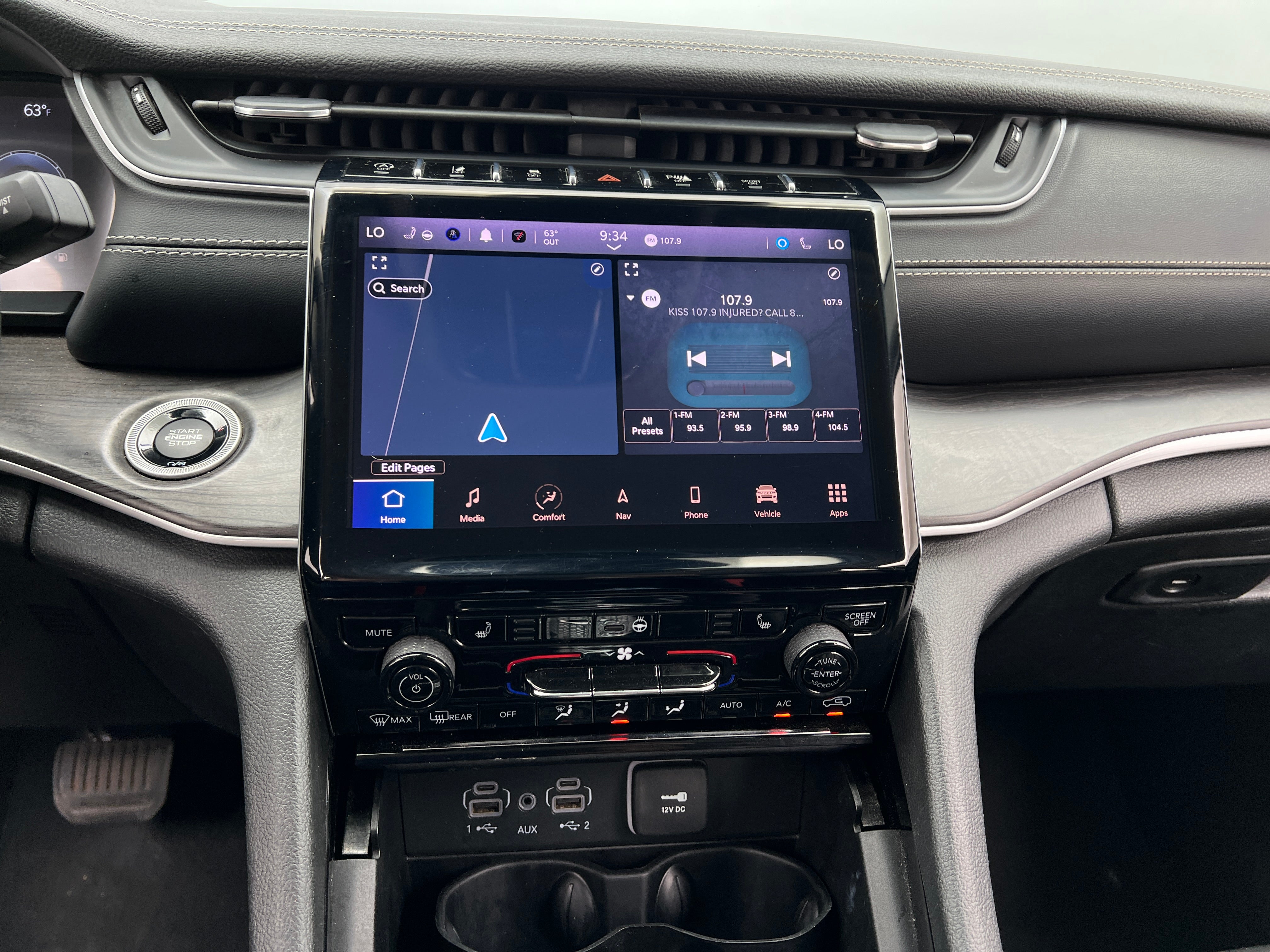 2023 Jeep Grand Cherokee Limited Edition 3