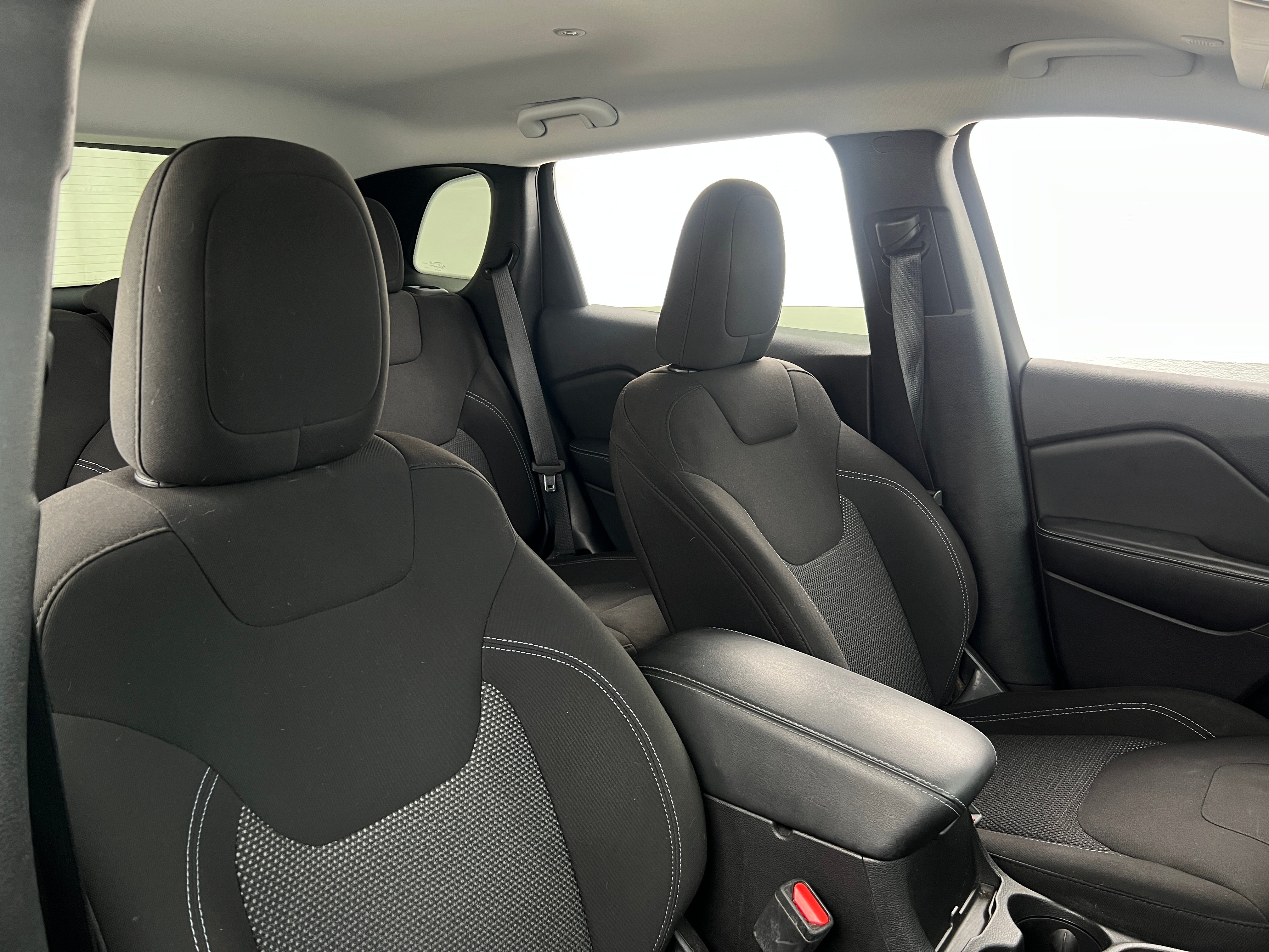 2021 Jeep Cherokee Latitude 2