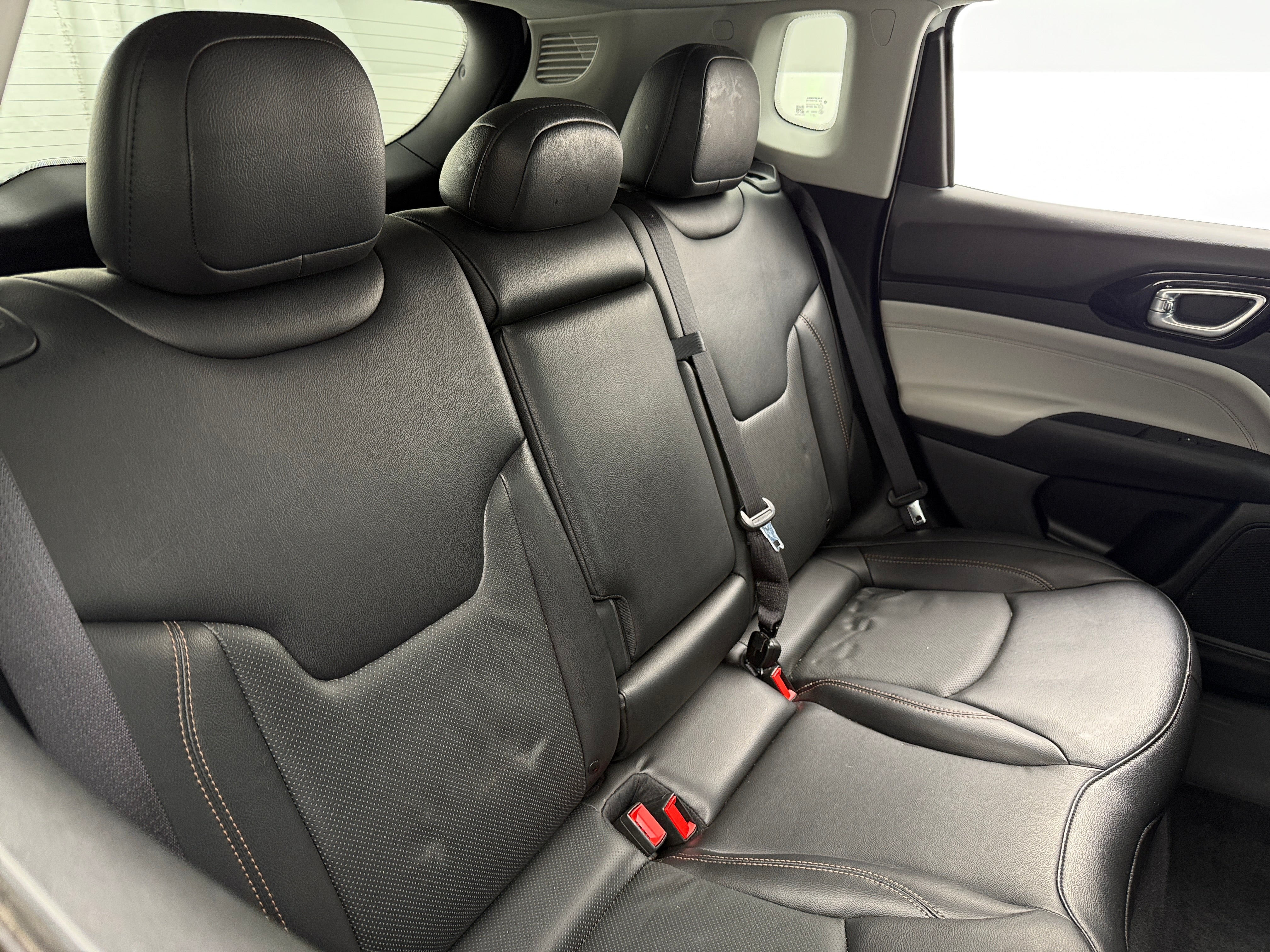 2022 Jeep Compass Limited 5