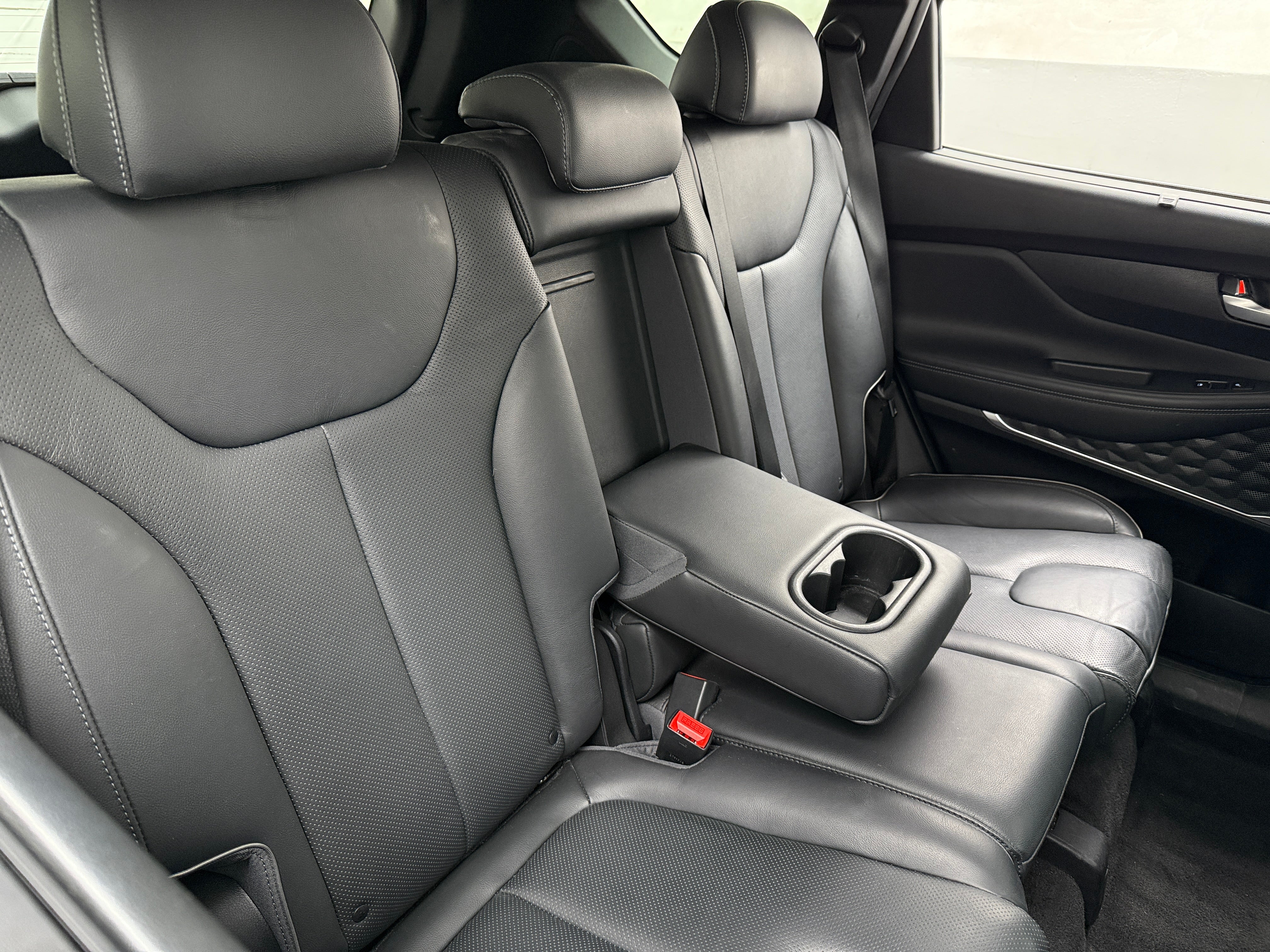 2022 Hyundai Santa Fe Limited 5