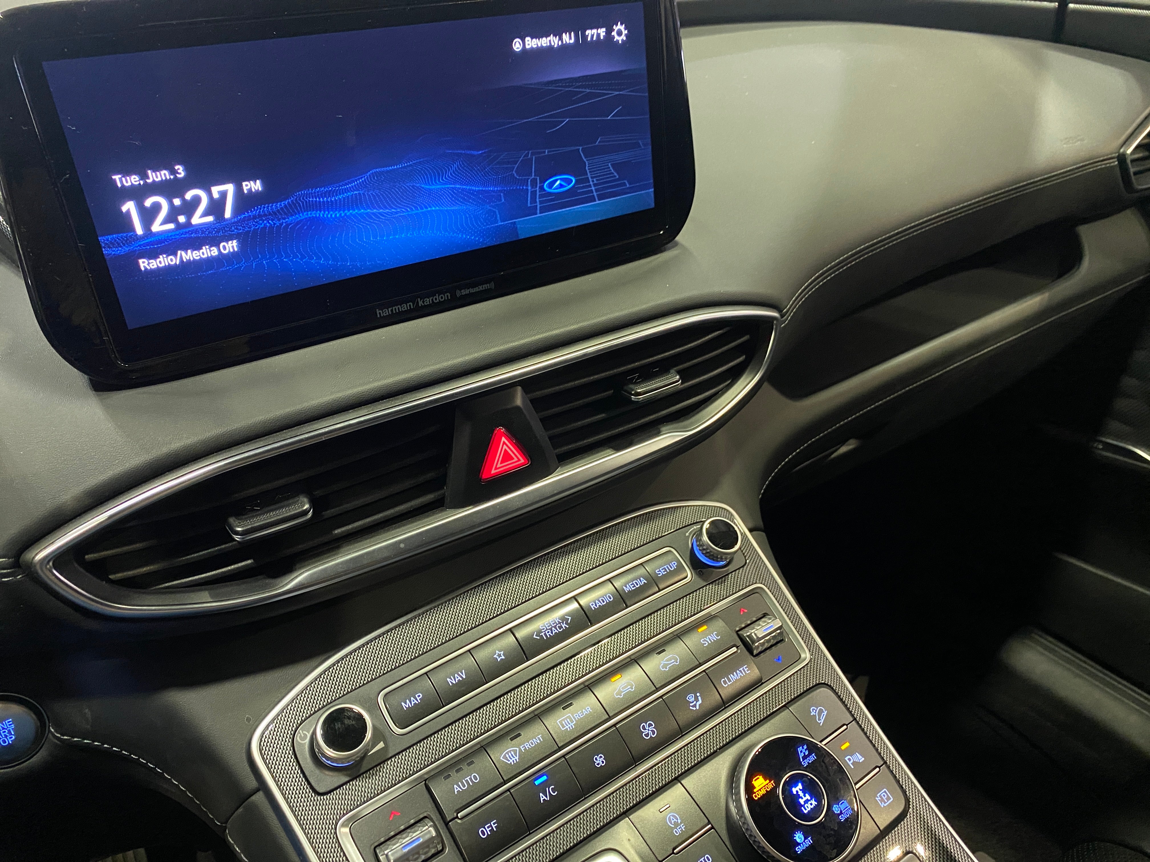2022 Hyundai Santa Fe Limited 3