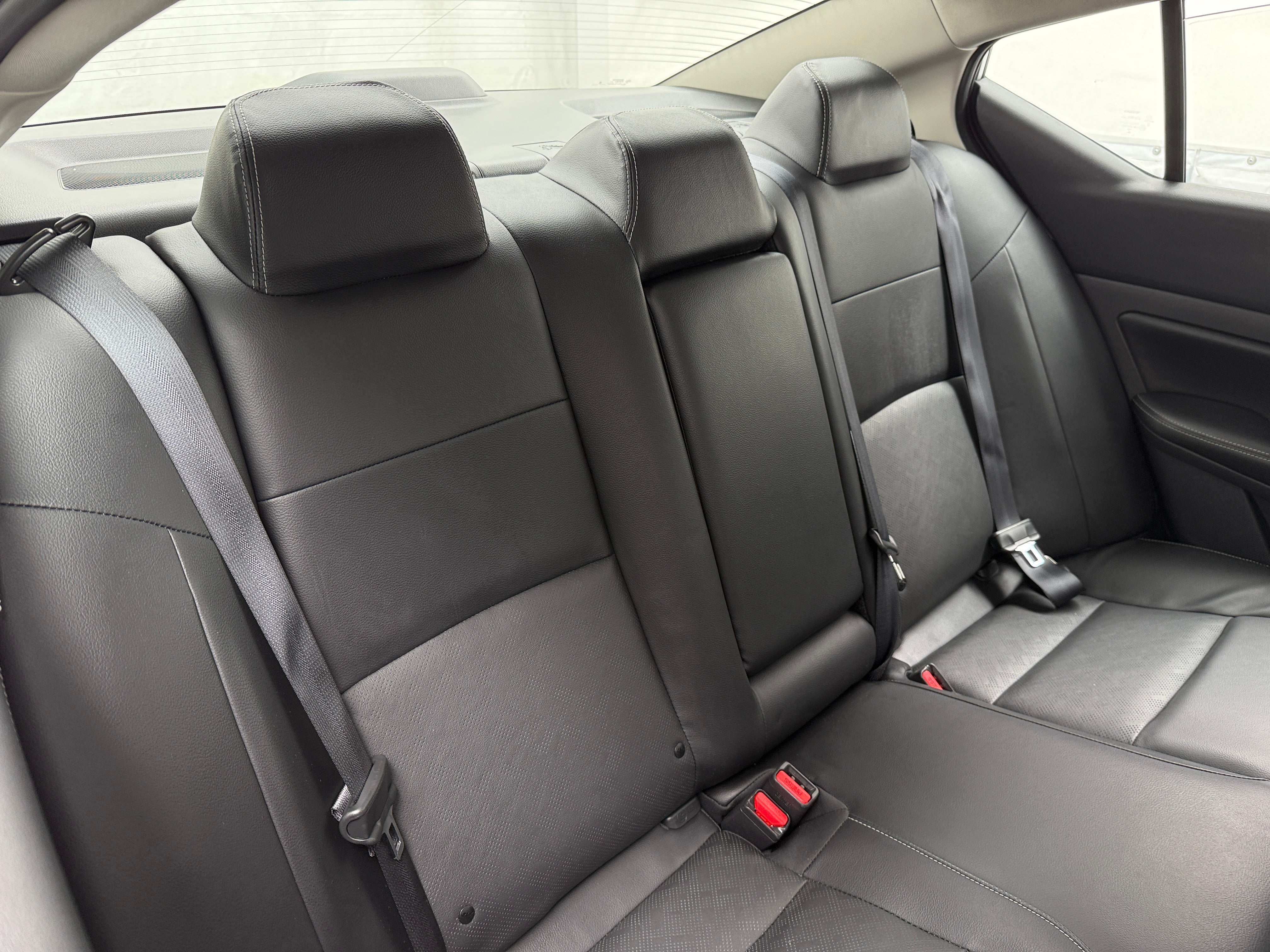 2023 Nissan Altima SL 5