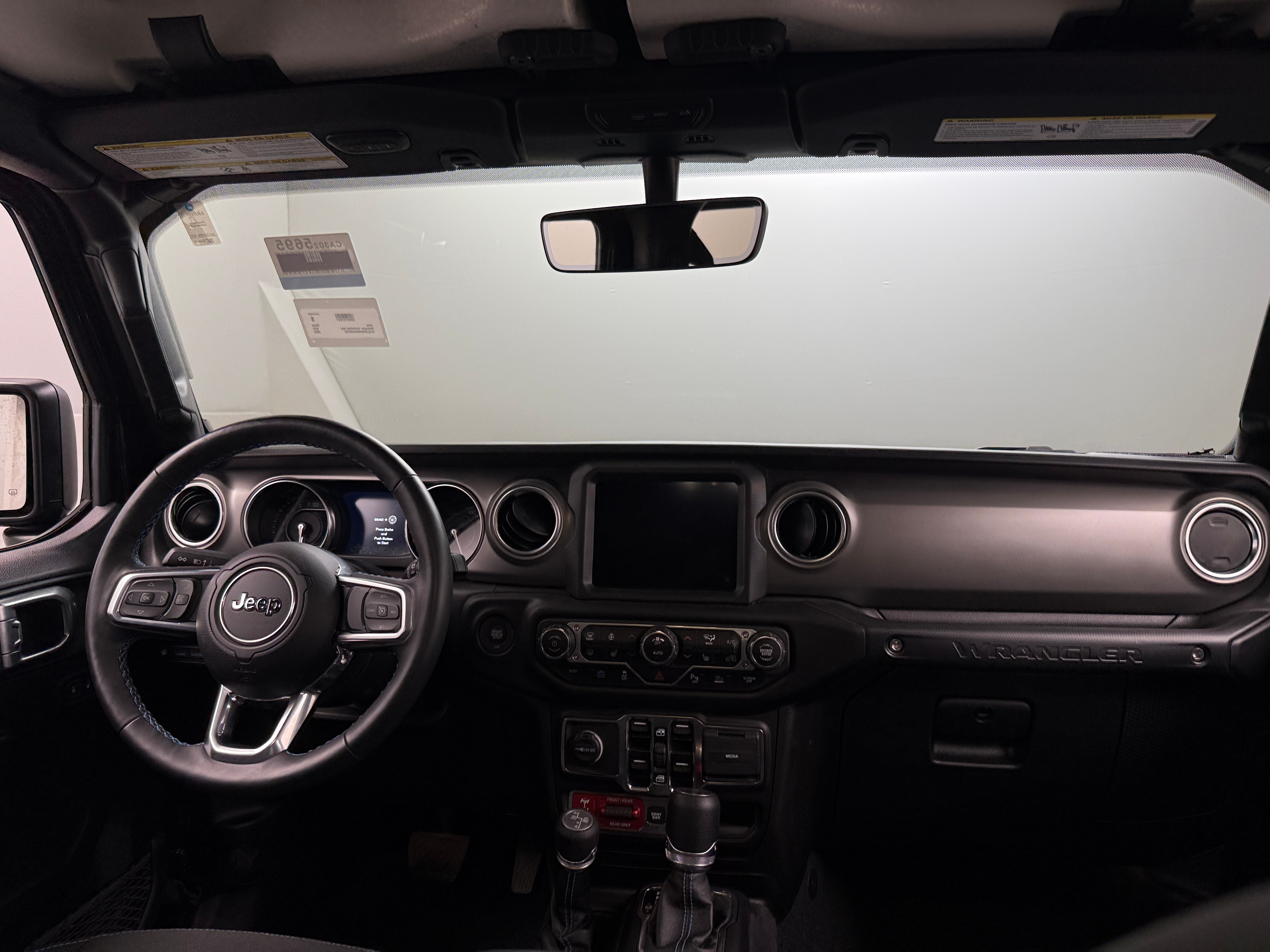 2022 Jeep Wrangler Unlimited Rubicon 4xe 3