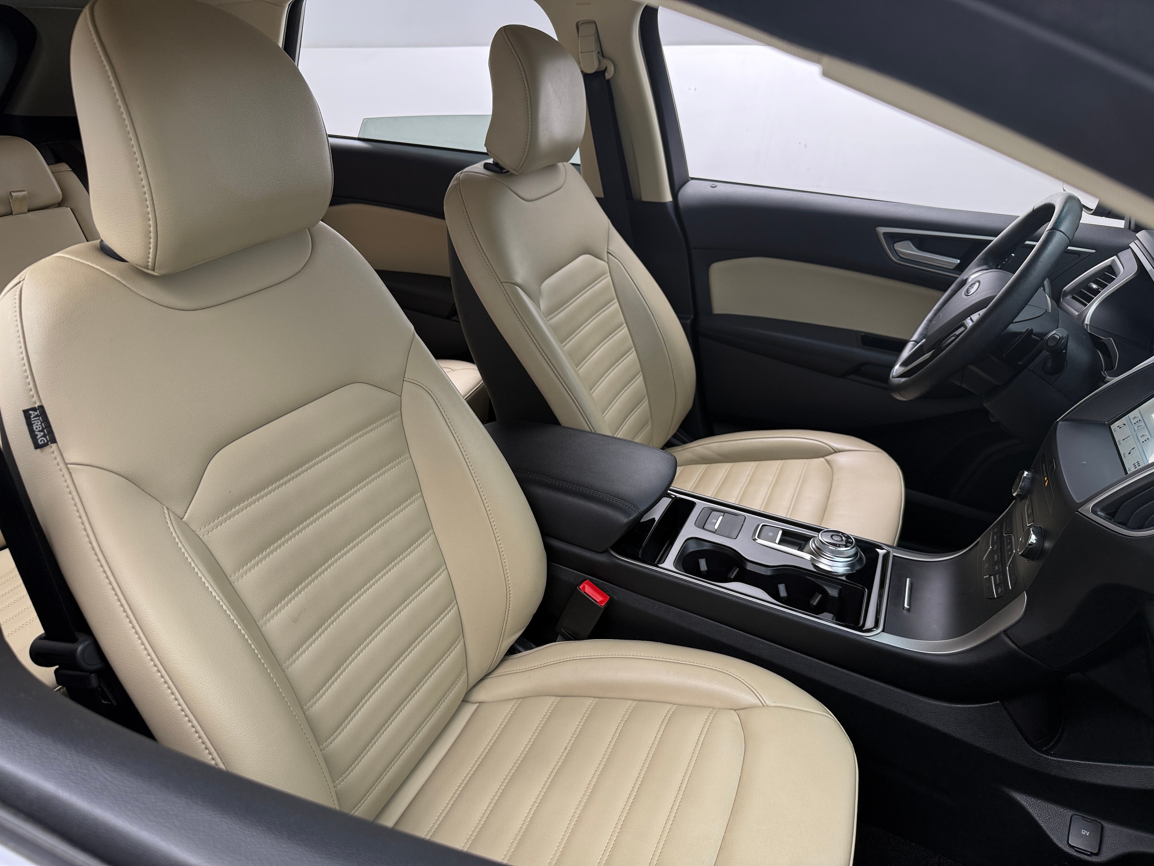 2019 Ford Edge SEL 2
