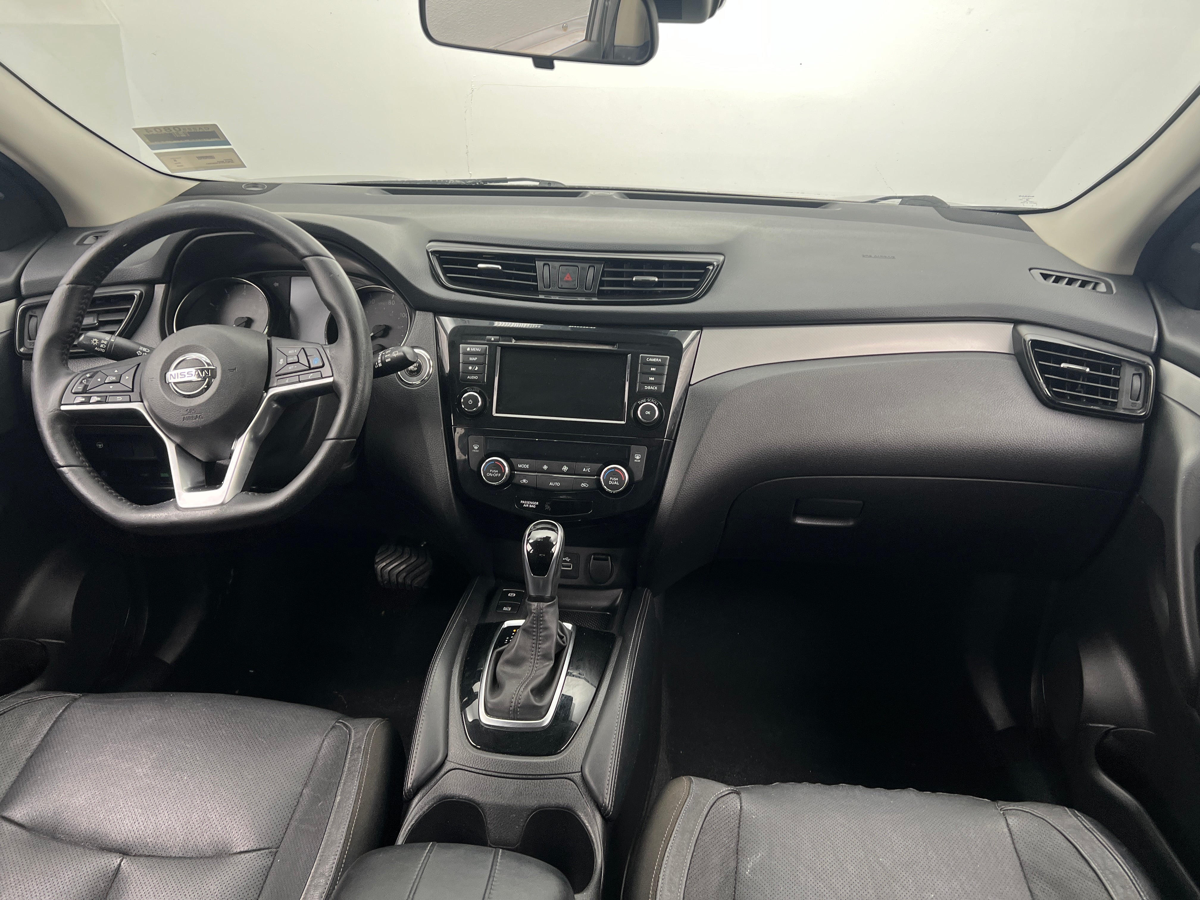 2020 Nissan Rogue Sport SL 2
