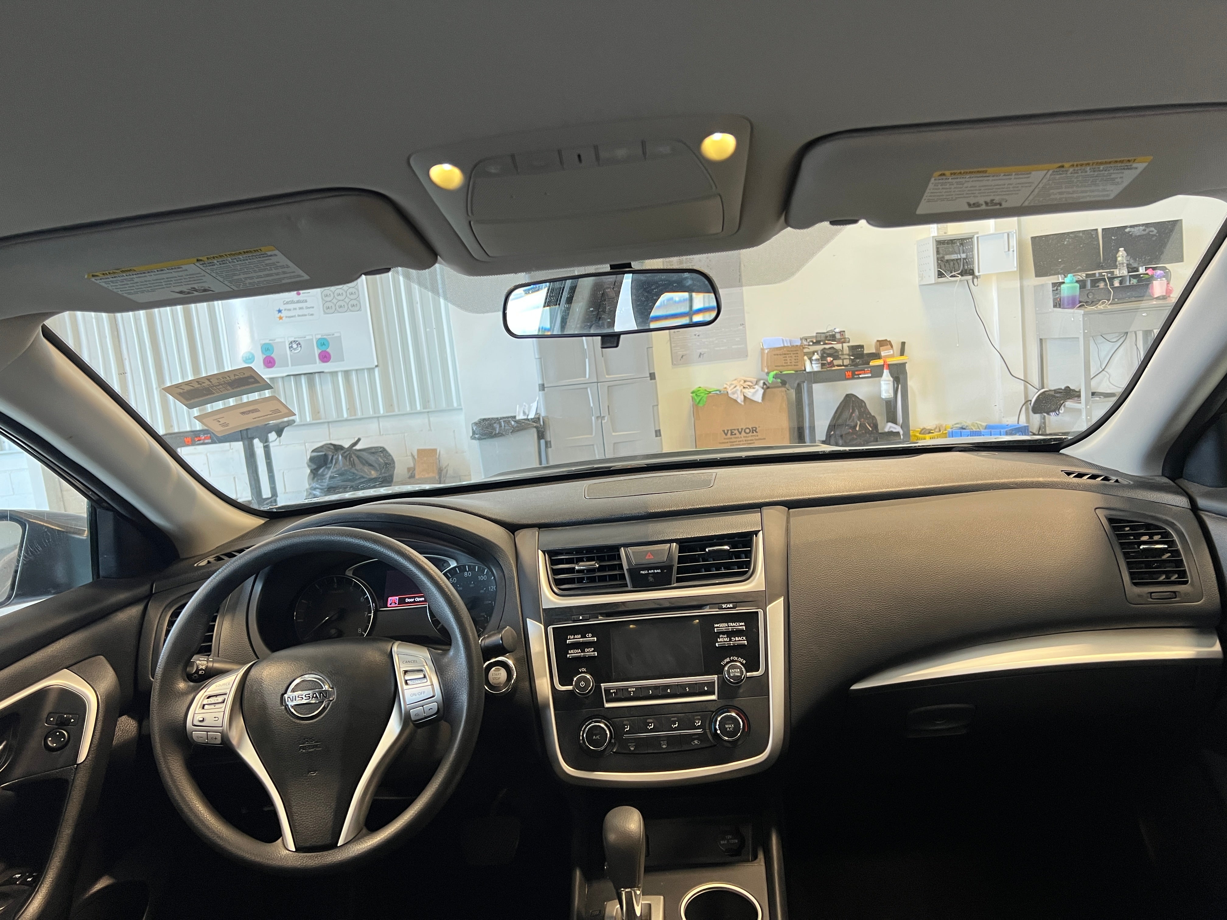 2017 Nissan Altima S 3