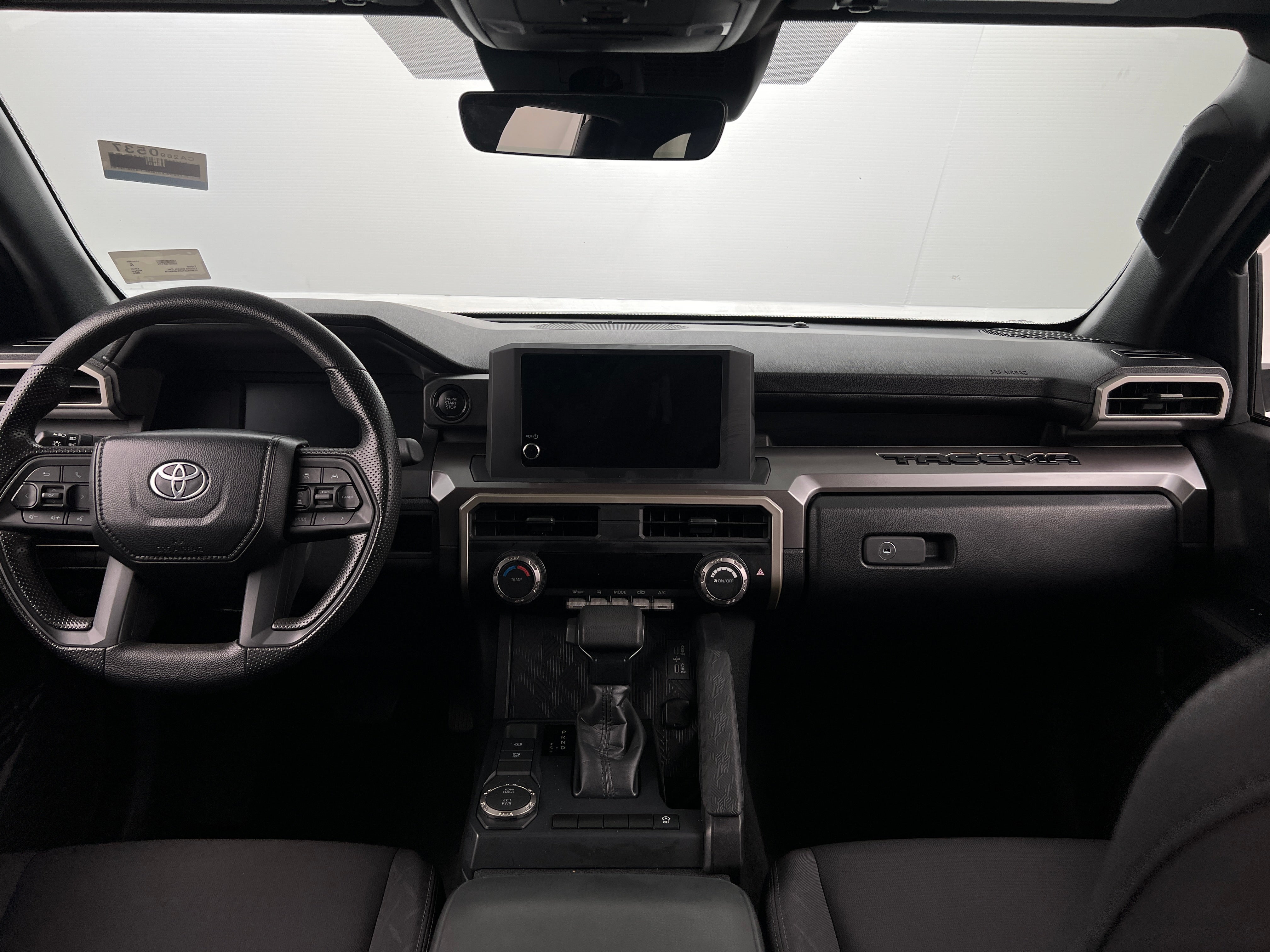 2024 Toyota Tacoma SR5 3