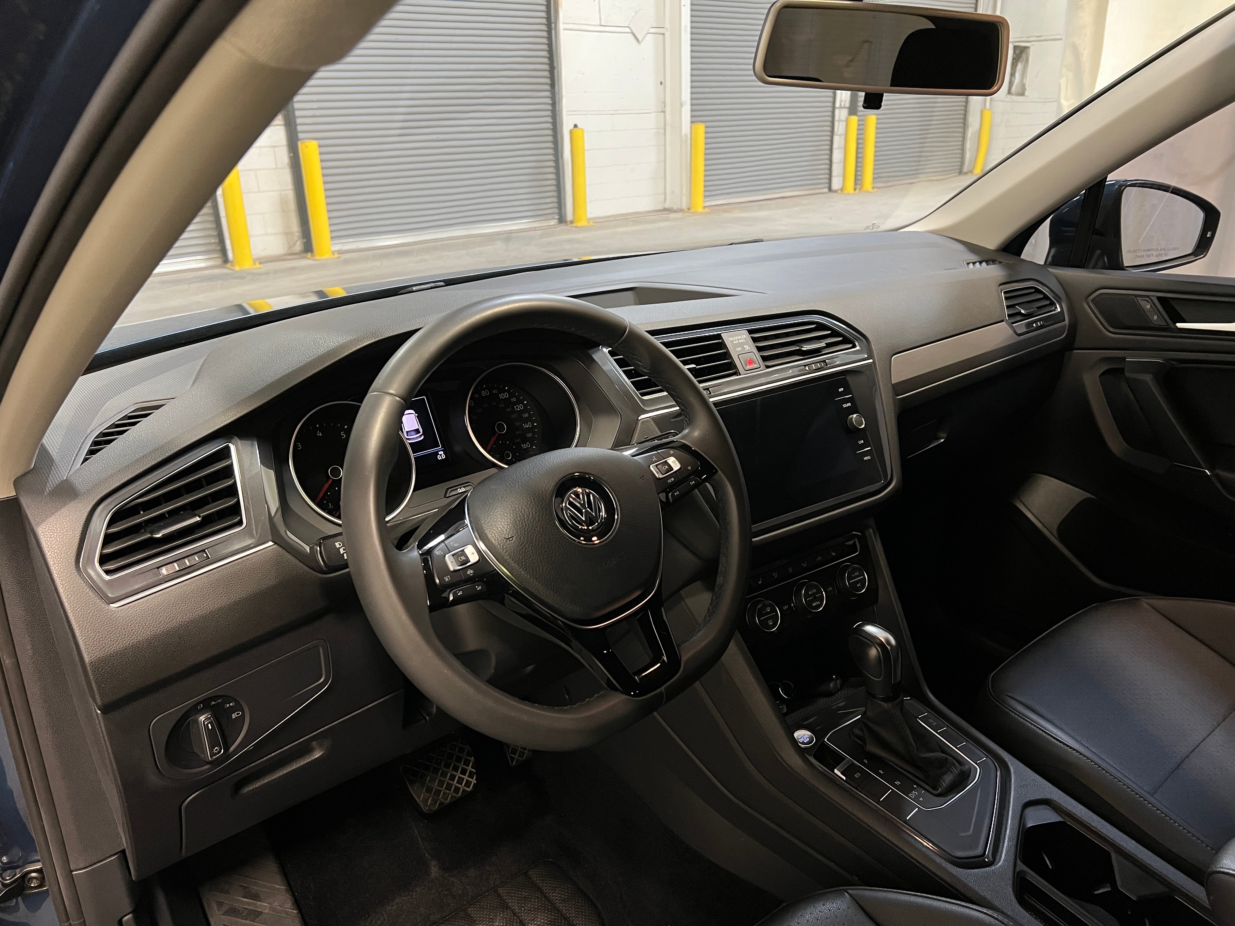 2020 Volkswagen Tiguan SE 3