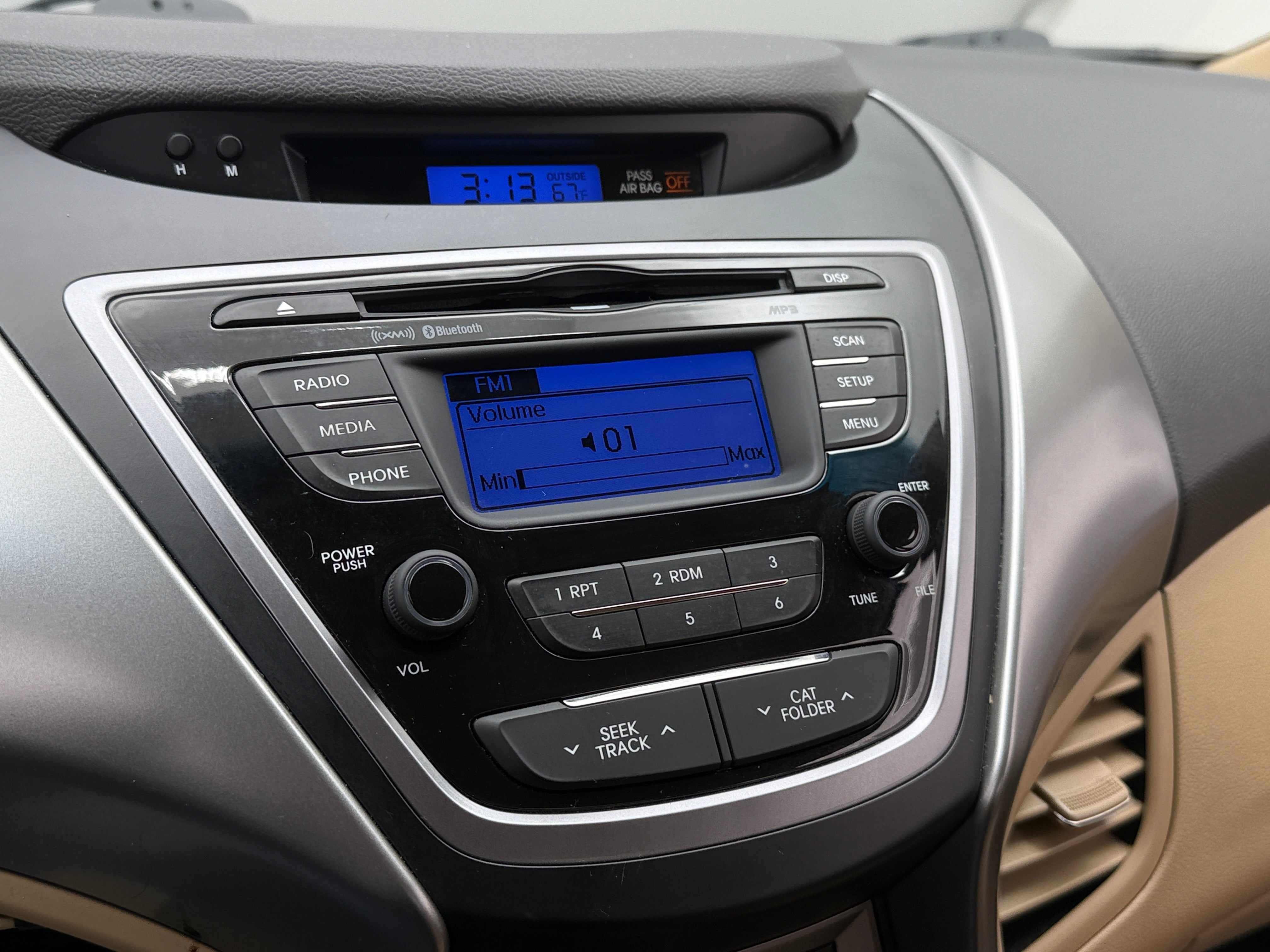 2013 Hyundai Elantra GLS 4