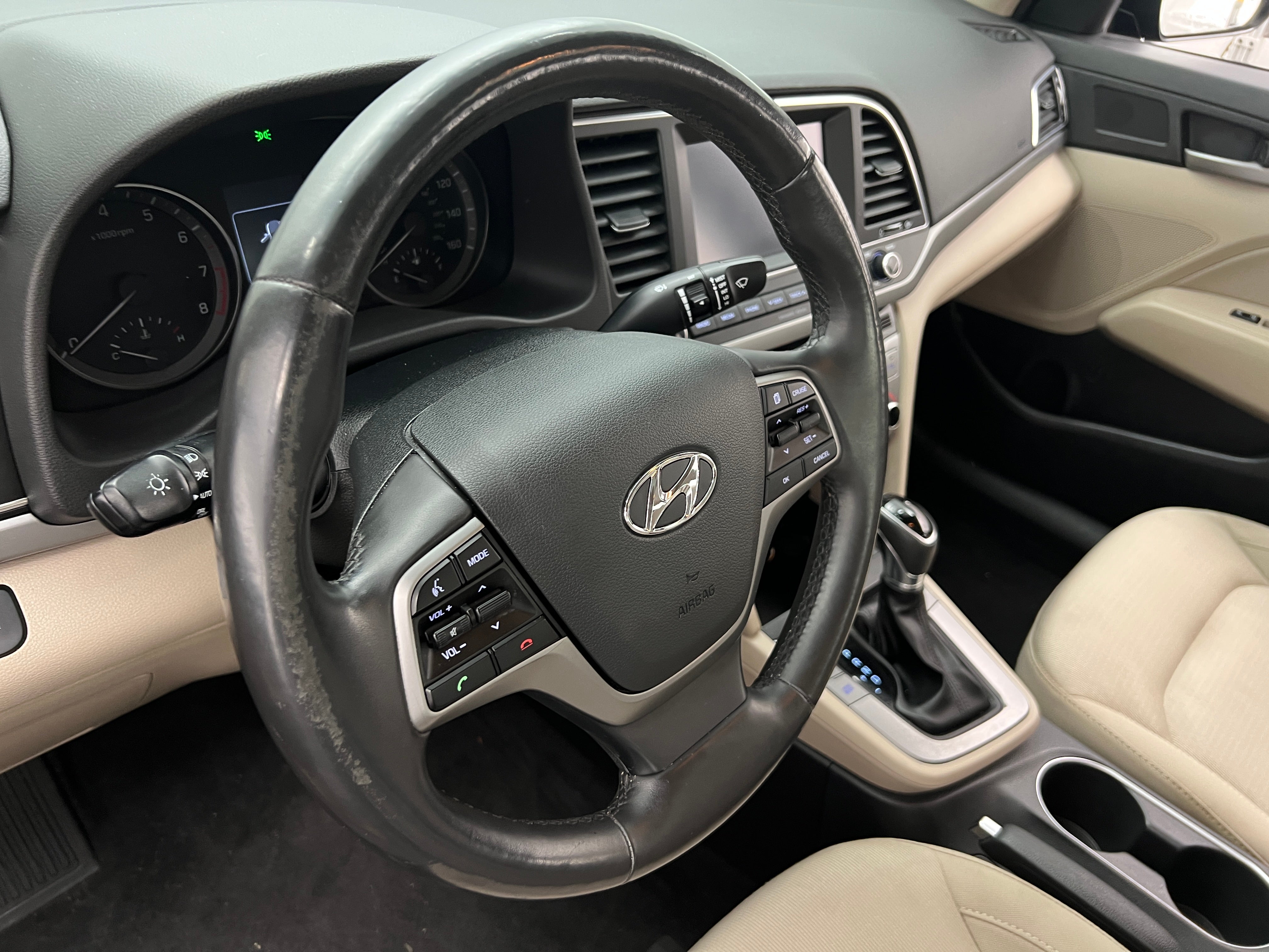 2017 Hyundai Elantra Value Edition 5