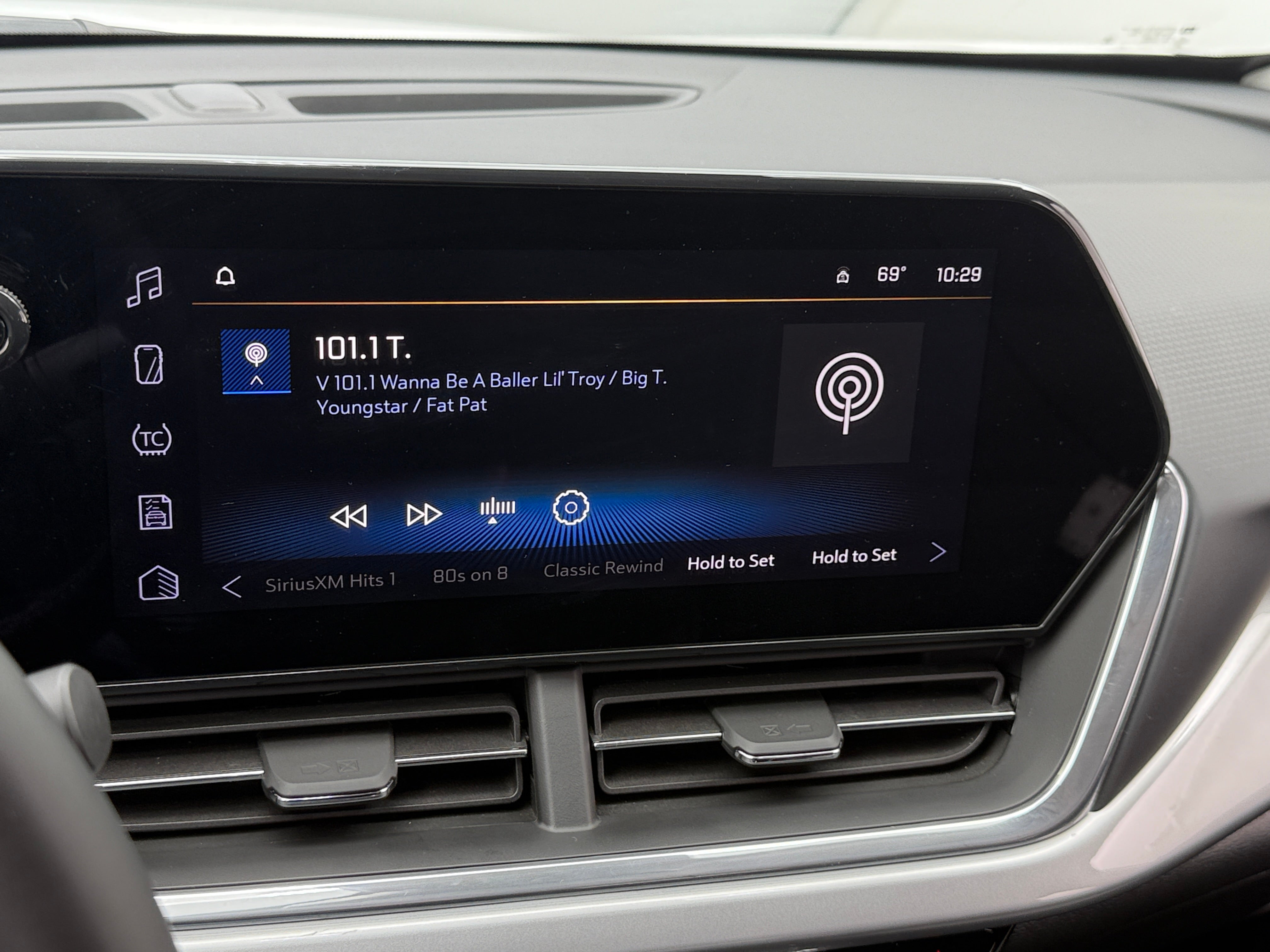 2025 Chevrolet Trax LT 4