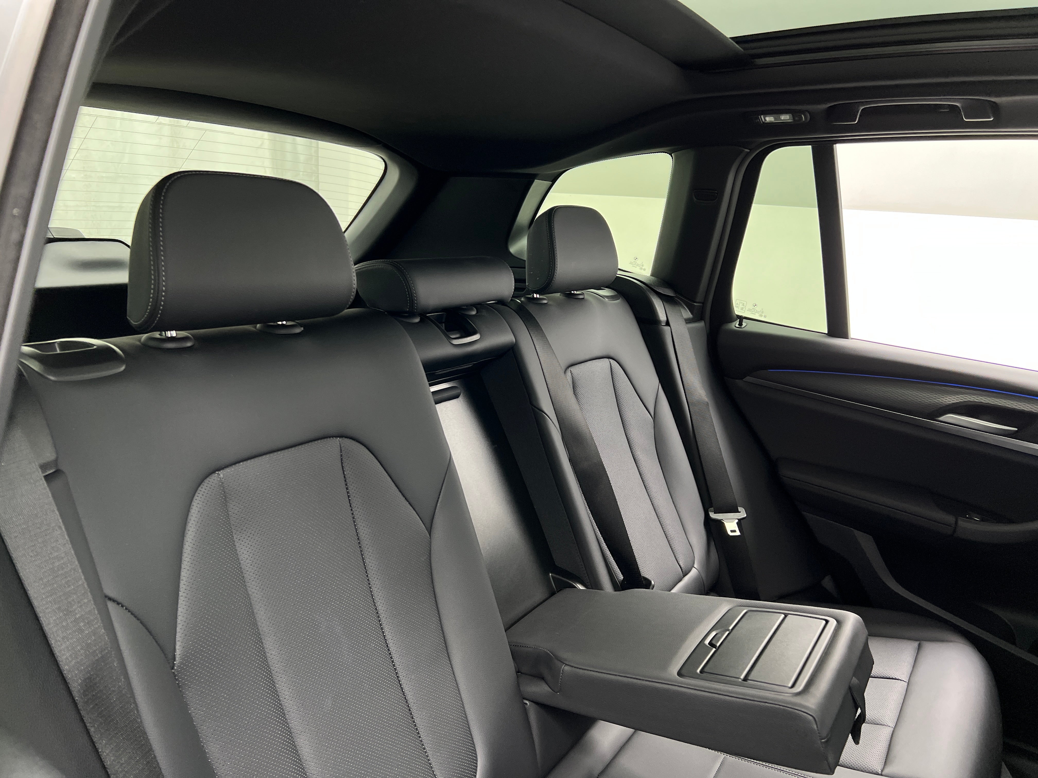 2024 BMW X3 sDrive30i 5