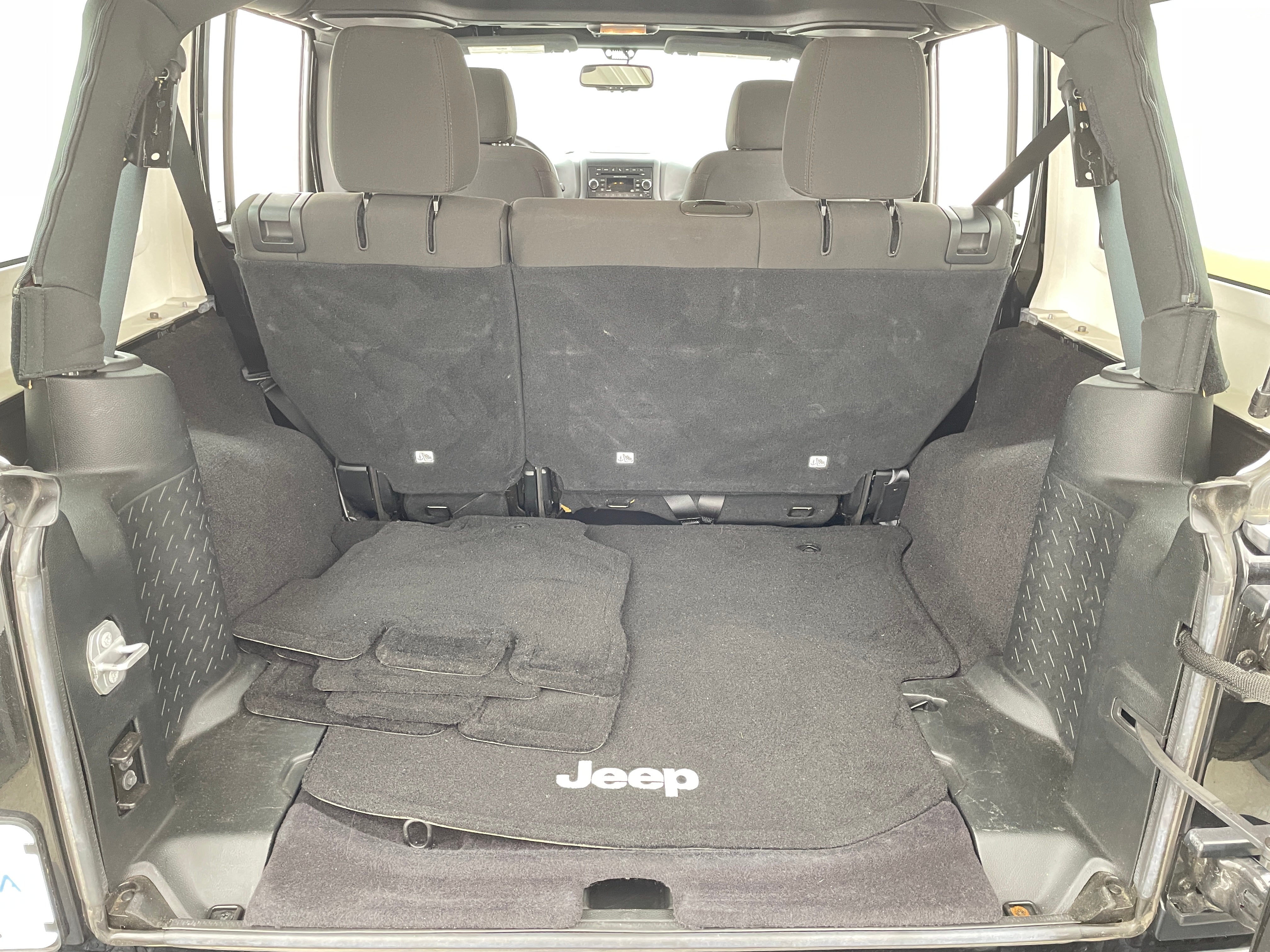 2017 Jeep Wrangler Unlimited Sport S 7