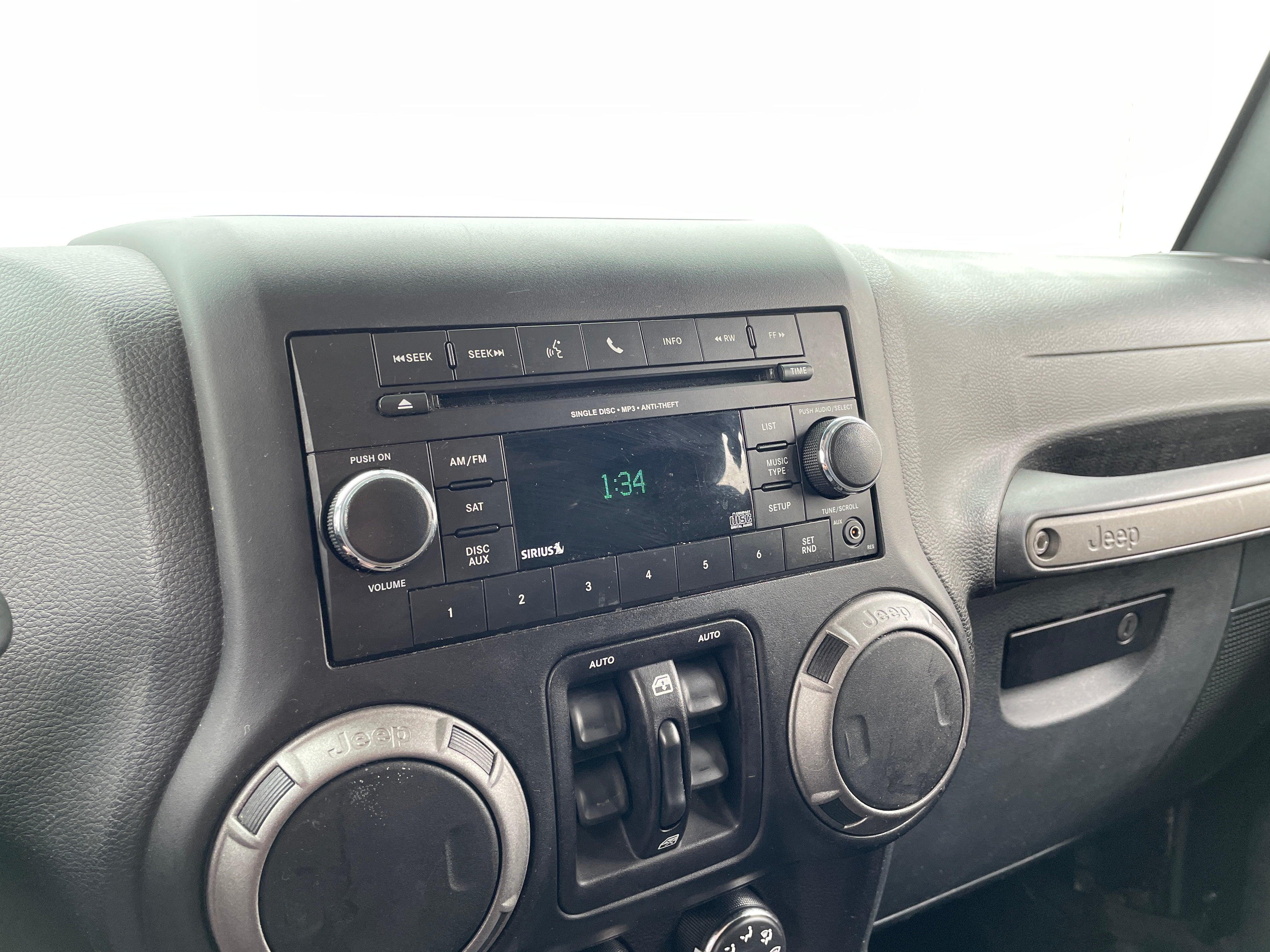 2017 Jeep Wrangler Unlimited Sport S 4