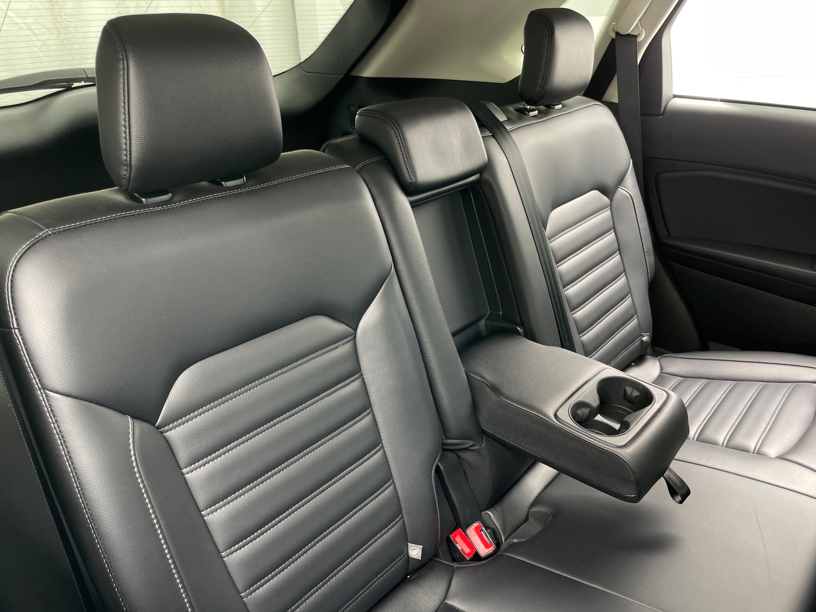 Thumbnail: 2024 Ford Edge - 5