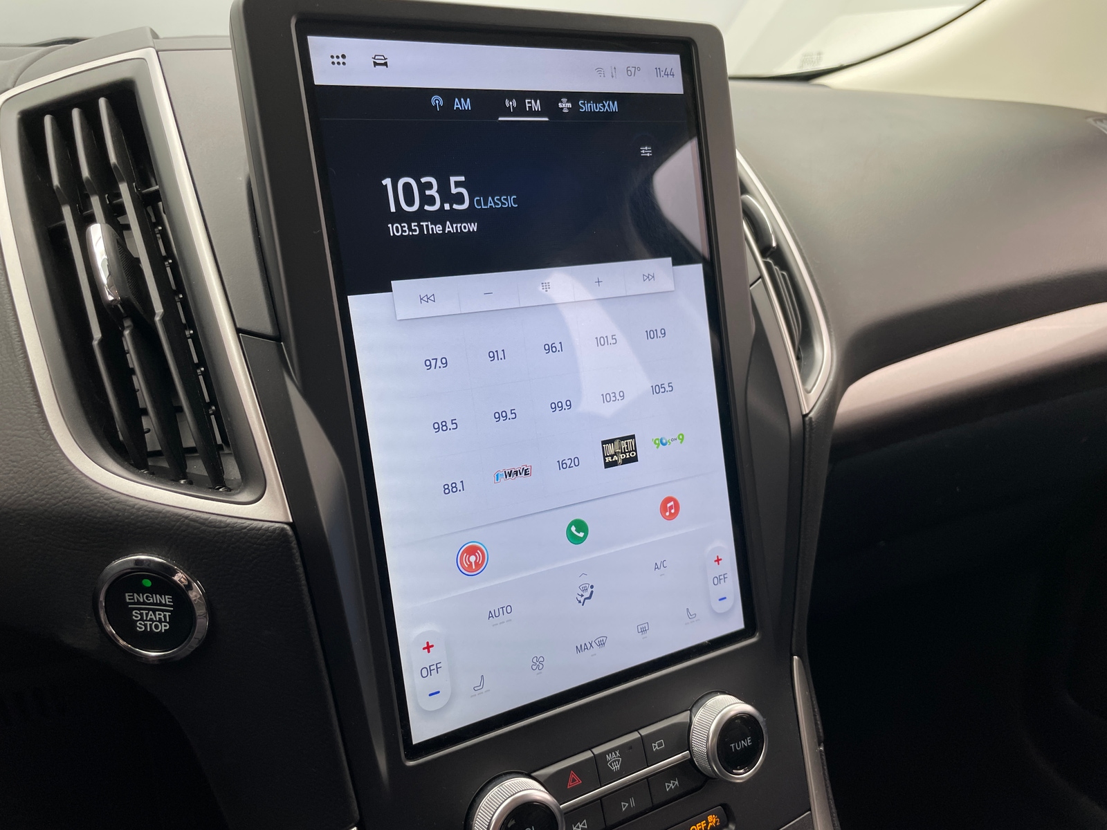 Thumbnail: 2024 Ford Edge - 3