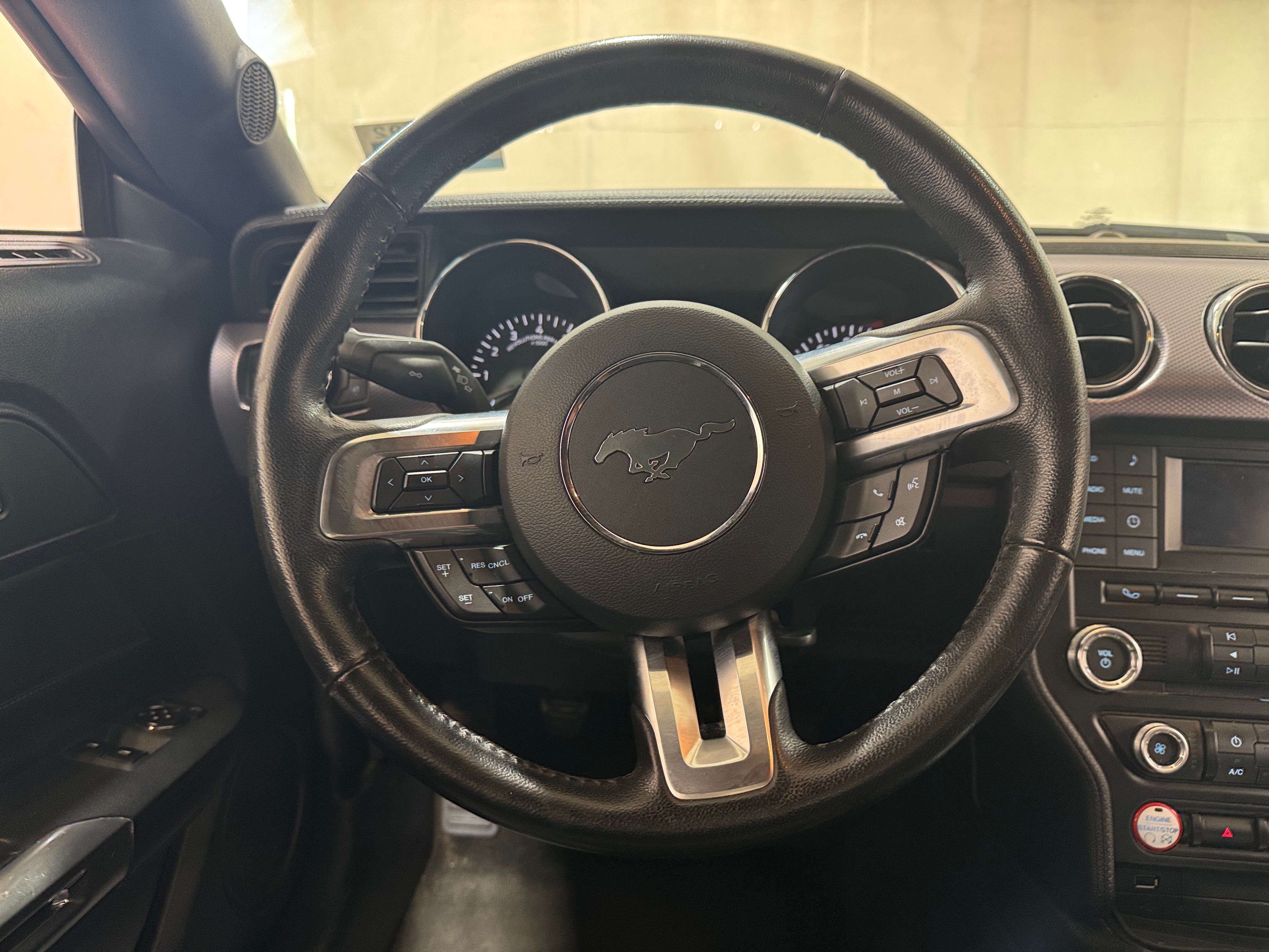 2015 Ford Mustang GT 4