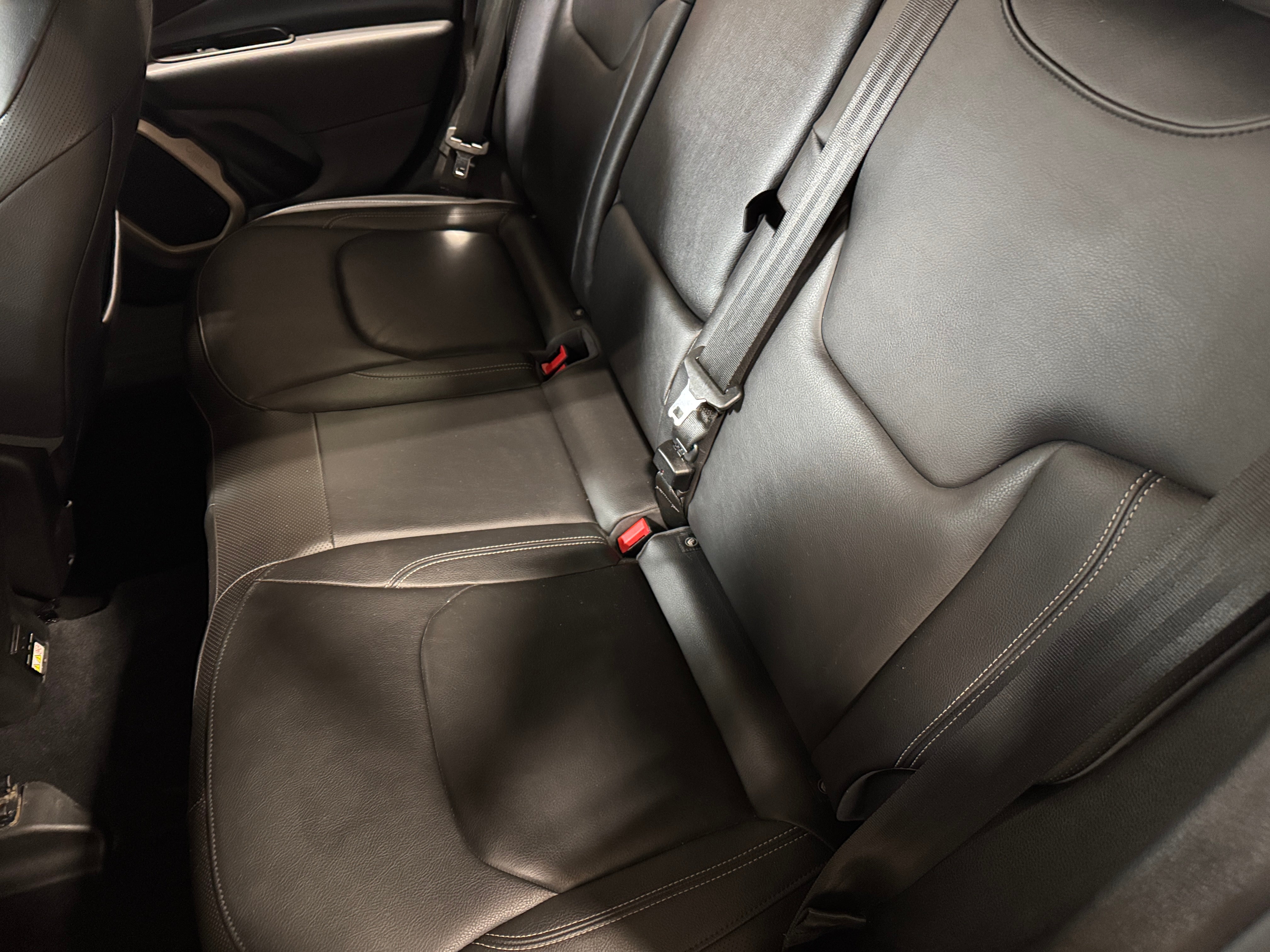 2016 Jeep Renegade Limited 6