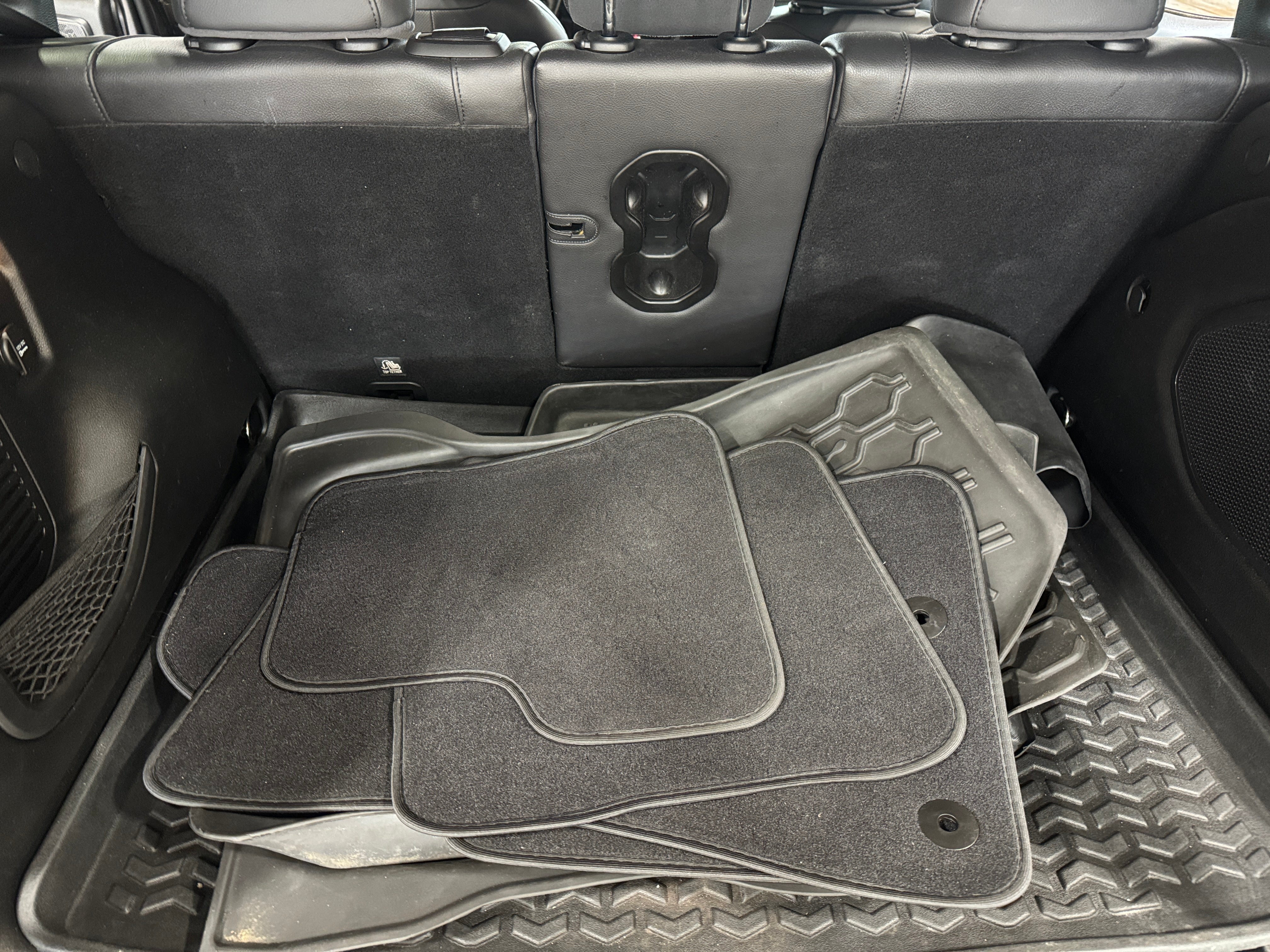 2016 Jeep Renegade Limited 7
