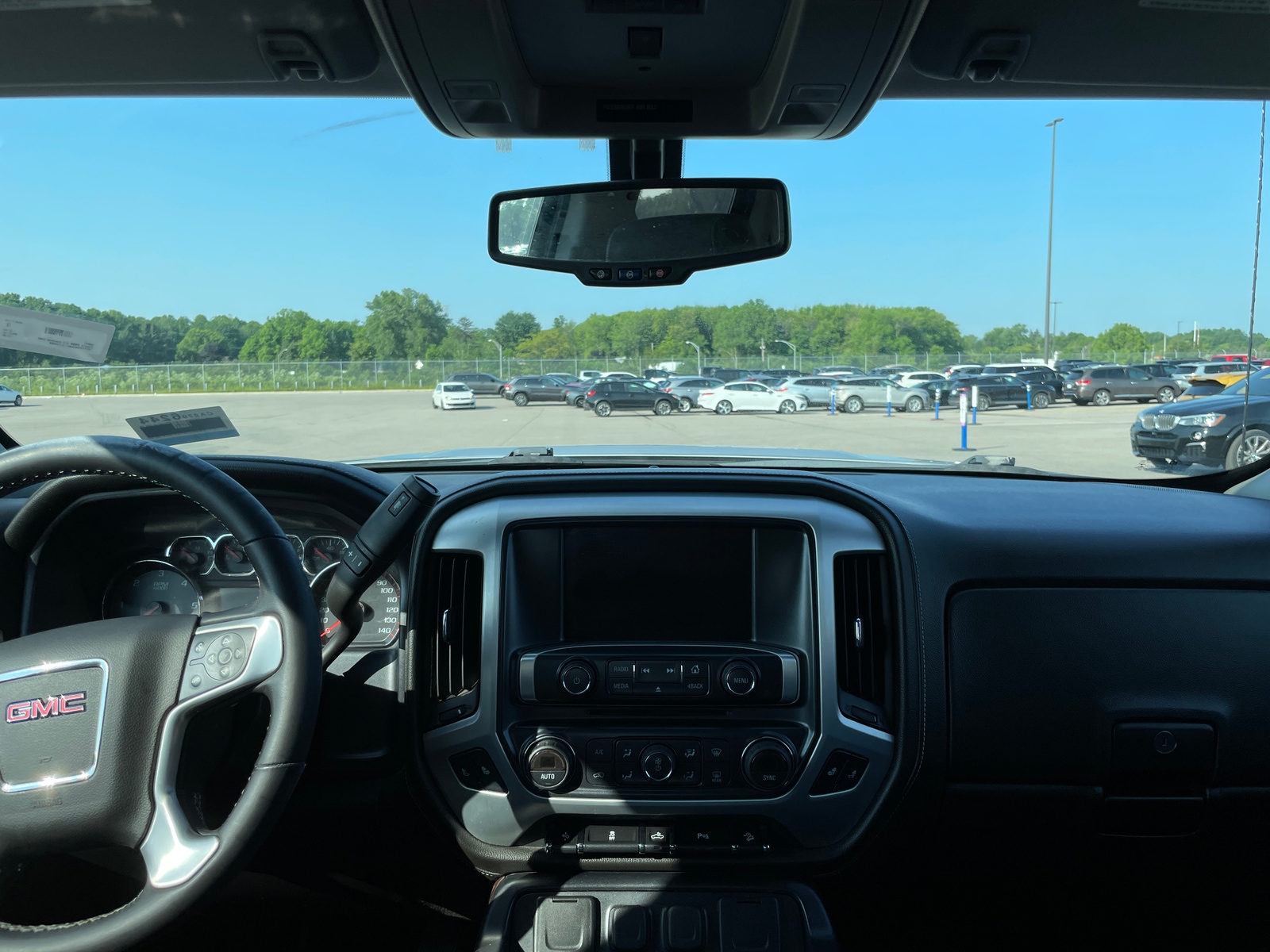 Thumbnail: 2016 GMC Sierra 2500 - 3