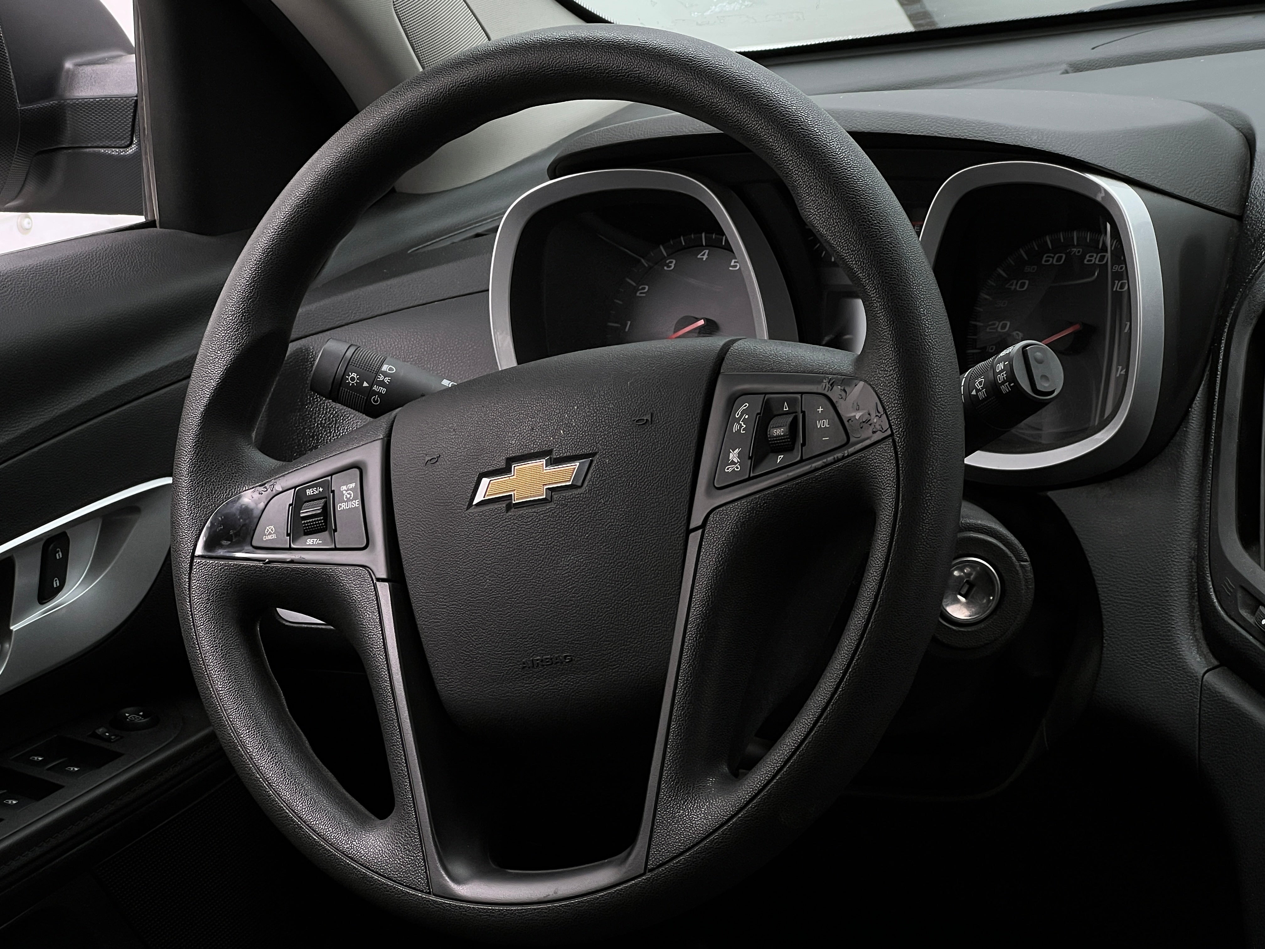 2012 Chevrolet Equinox LS 5