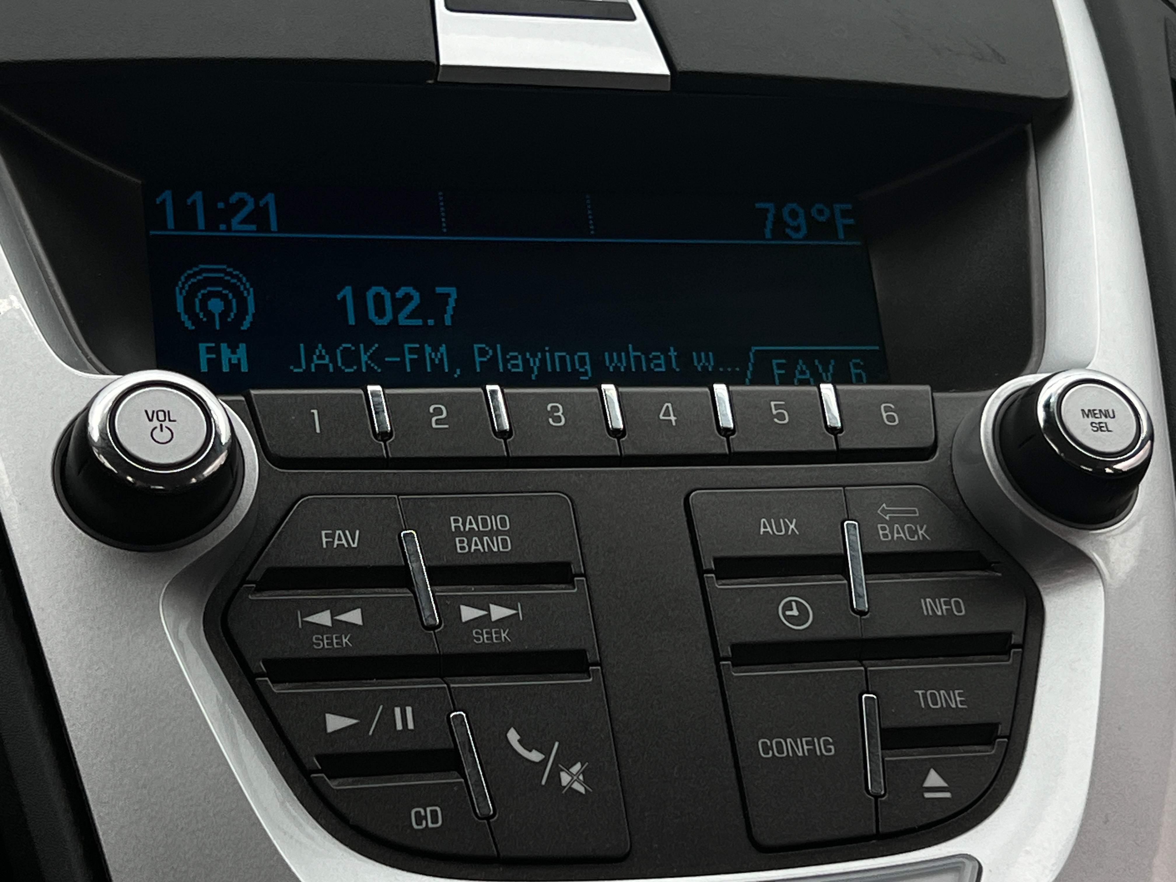 2012 Chevrolet Equinox LS 4