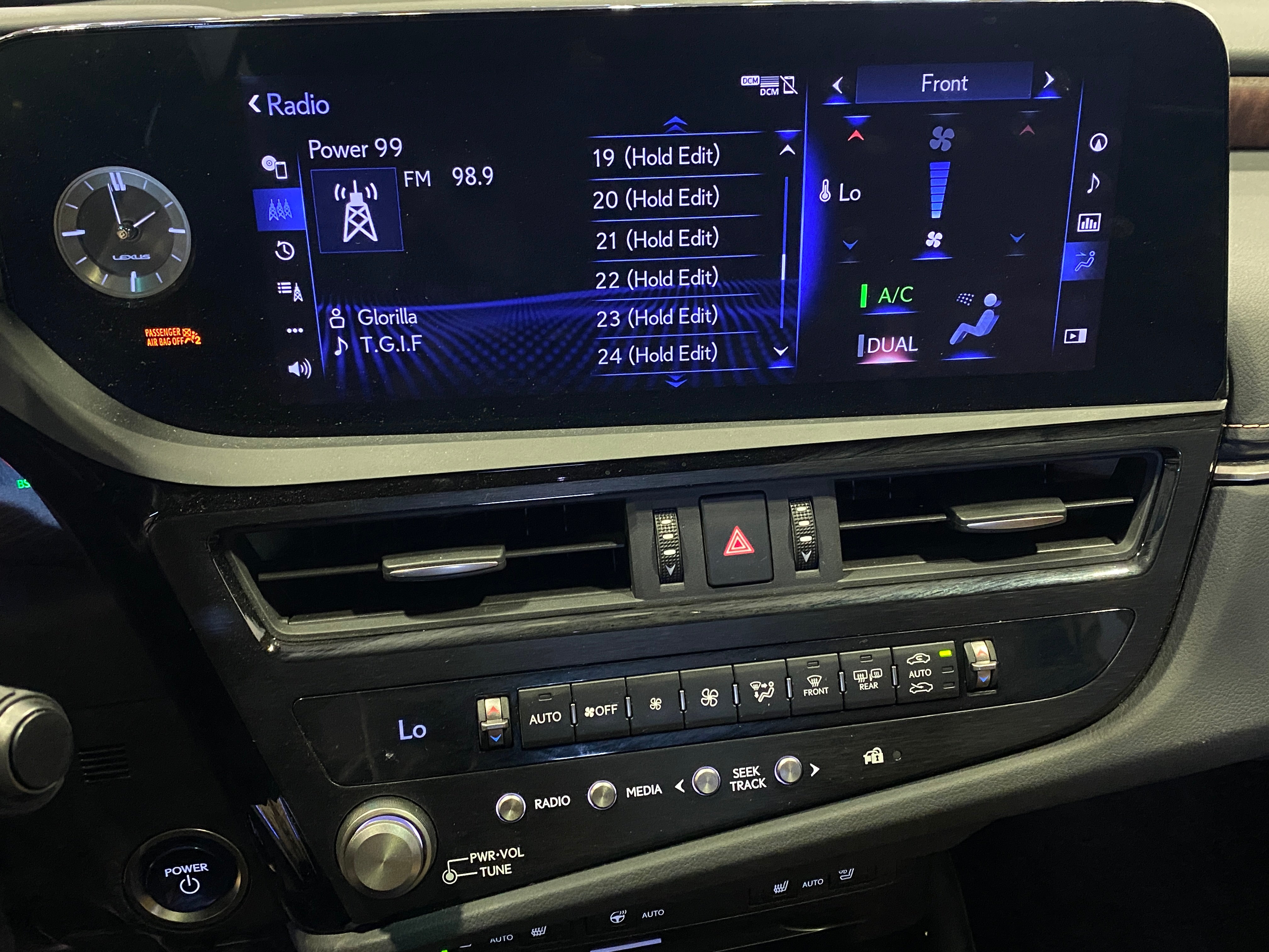 2022 Lexus ES Hybrid 300h 3