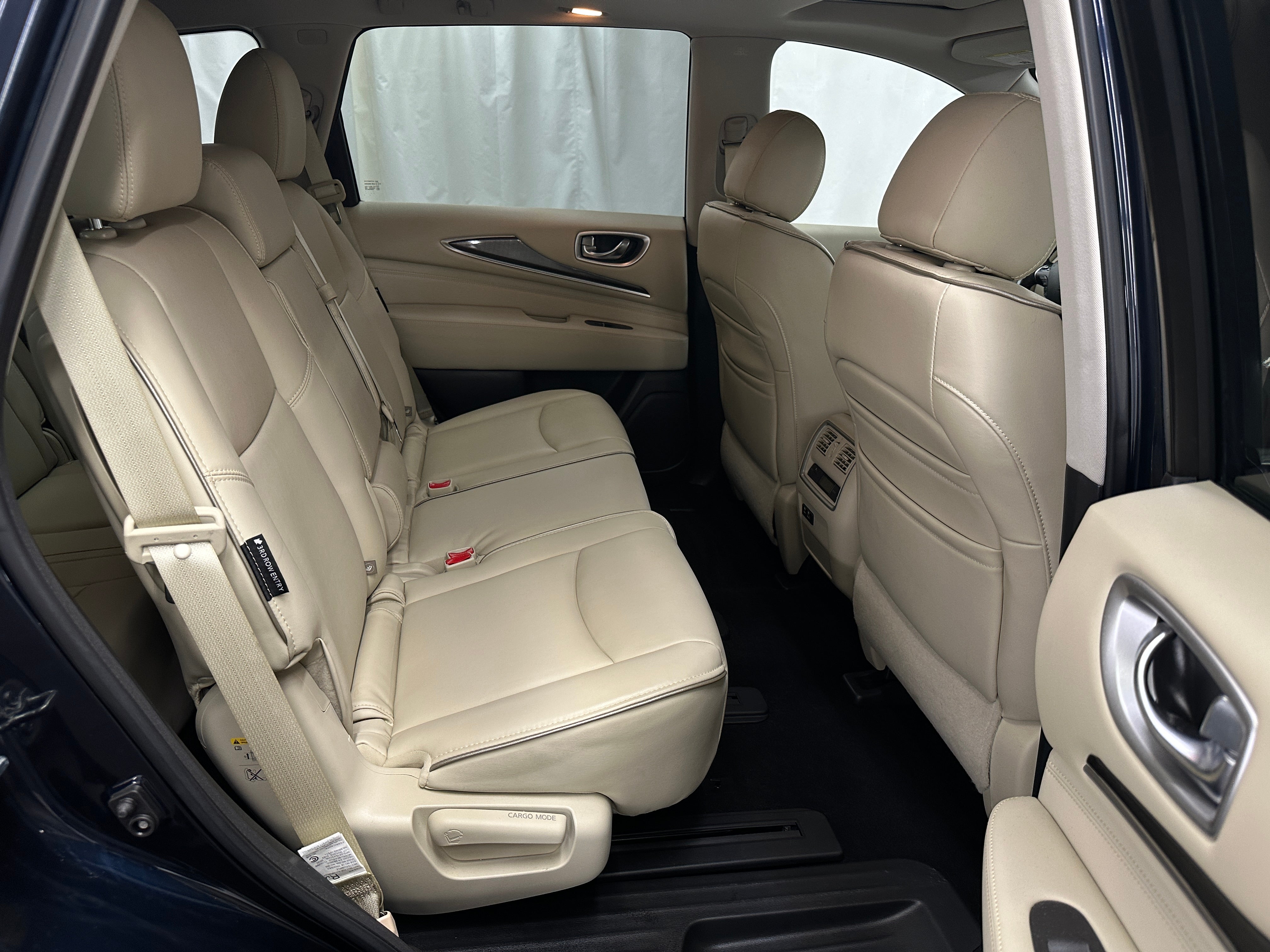 2020 INFINITI QX60 Luxe 5