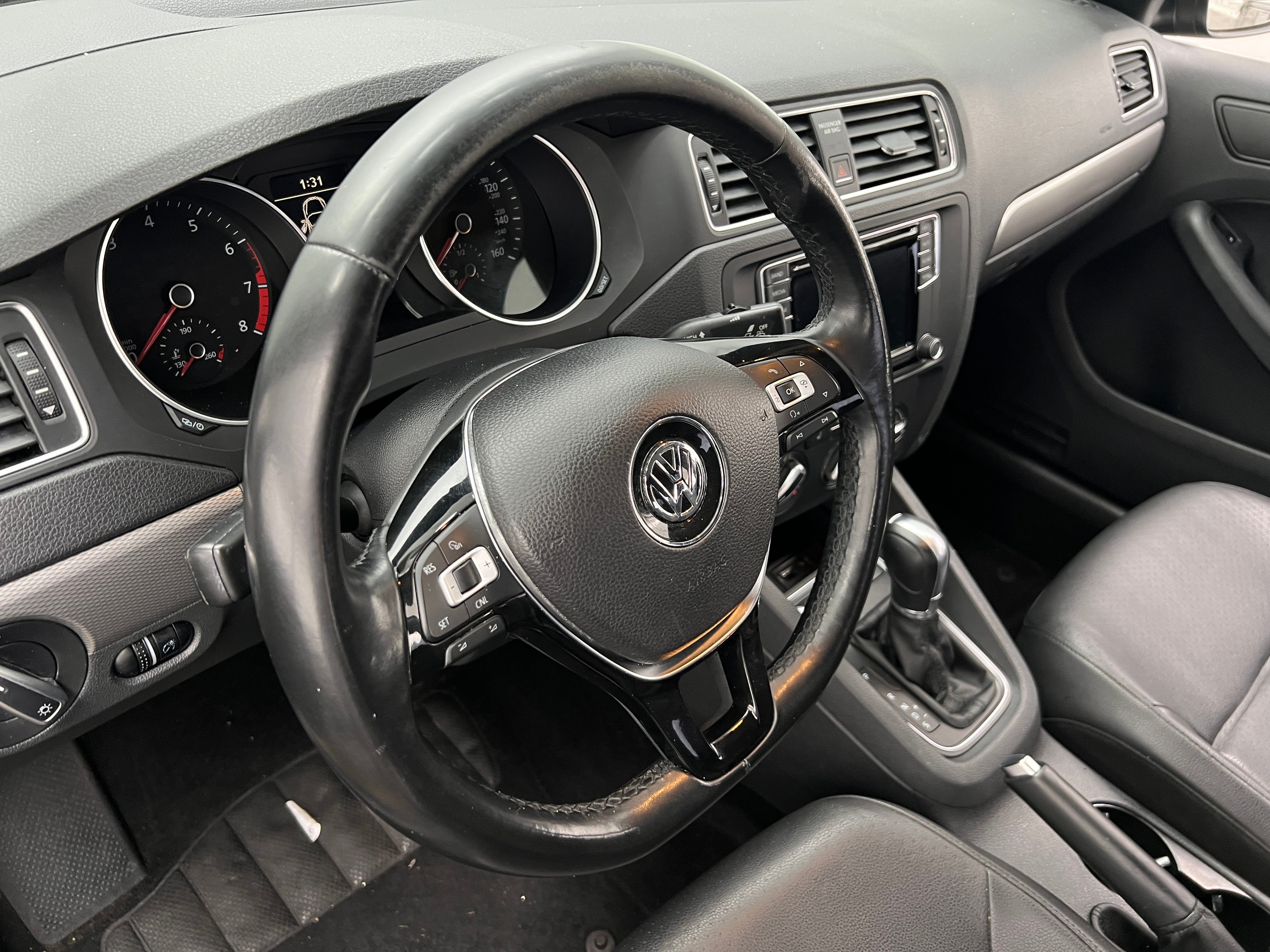 2017 Volkswagen Jetta SE 4